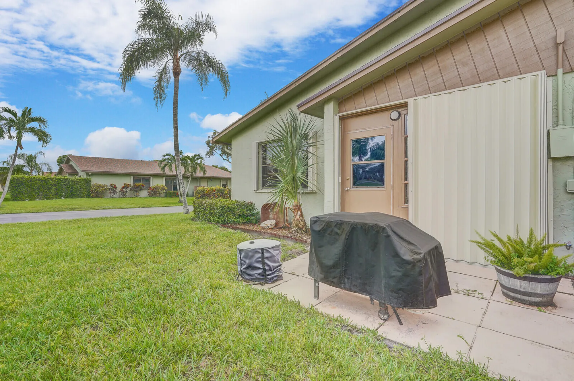 Property Slideshow image 30 of 32 | 1737 palmland dr, Boynton Beach, FL, 33436