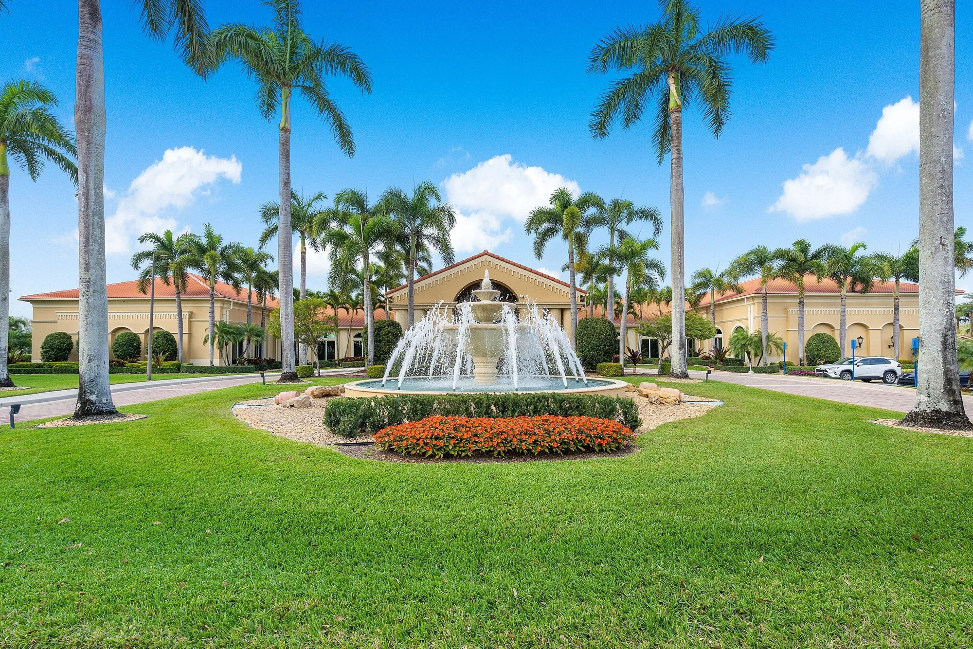 Property Slideshow image 38 of 55 | 5361 angel wing dr, Boynton Beach, FL, 33437