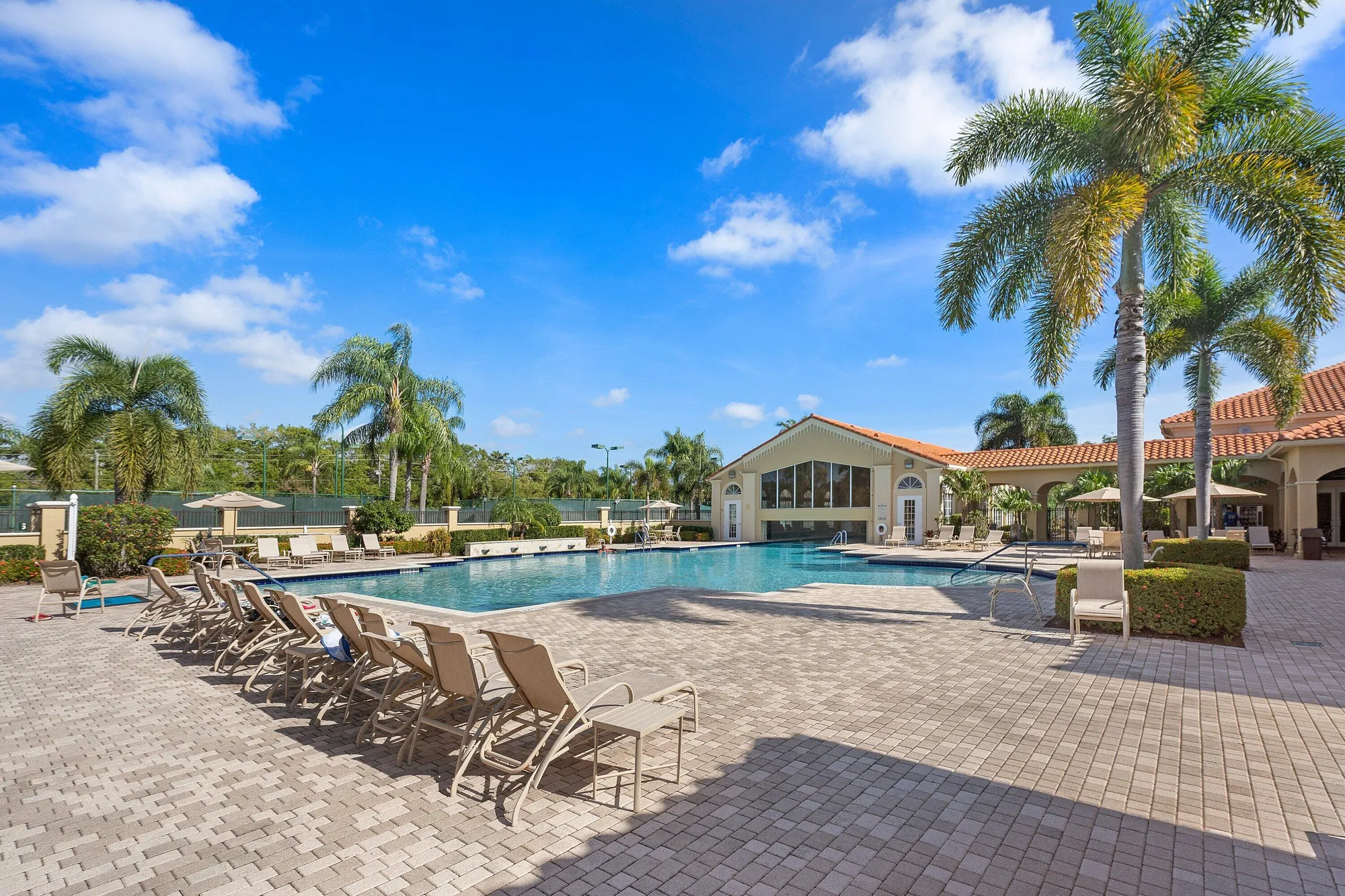 Property Slideshow image 39 of 55 | 5361 angel wing dr, Boynton Beach, FL, 33437