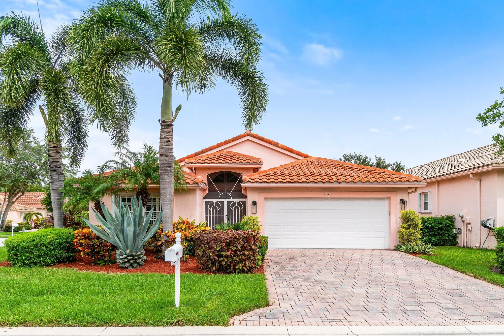 Property Slideshow image 1 of 55 | 5361 angel wing dr, Boynton Beach, FL, 33437