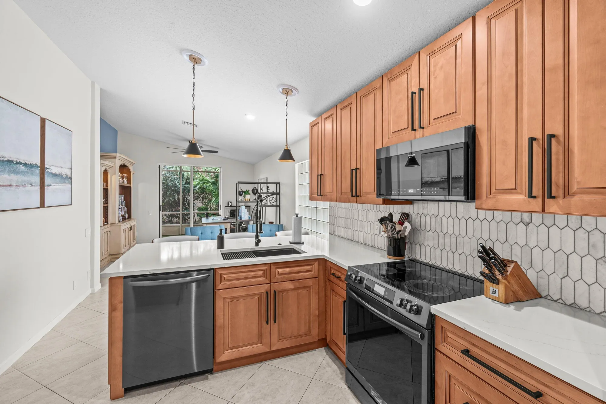 Property Slideshow image 13 of 55 | 5361 angel wing dr, Boynton Beach, FL, 33437