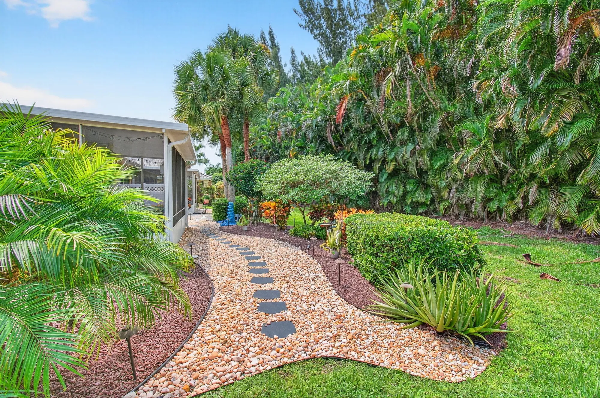 Property Slideshow image 36 of 51 | 7968 rockford rd, Boynton Beach, FL, 33472