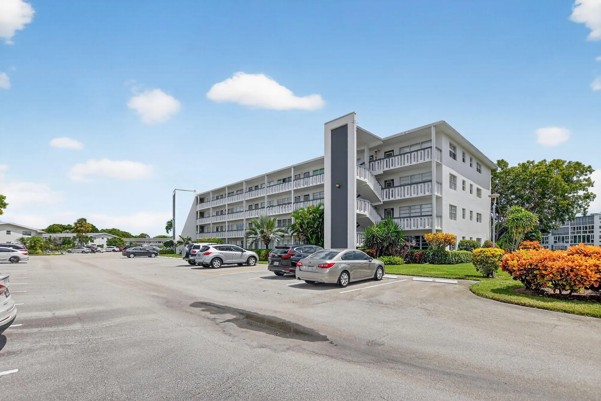 Property Slideshow image 16 of 18 | 1018 harwood c, Deerfield Beach, FL, 33442