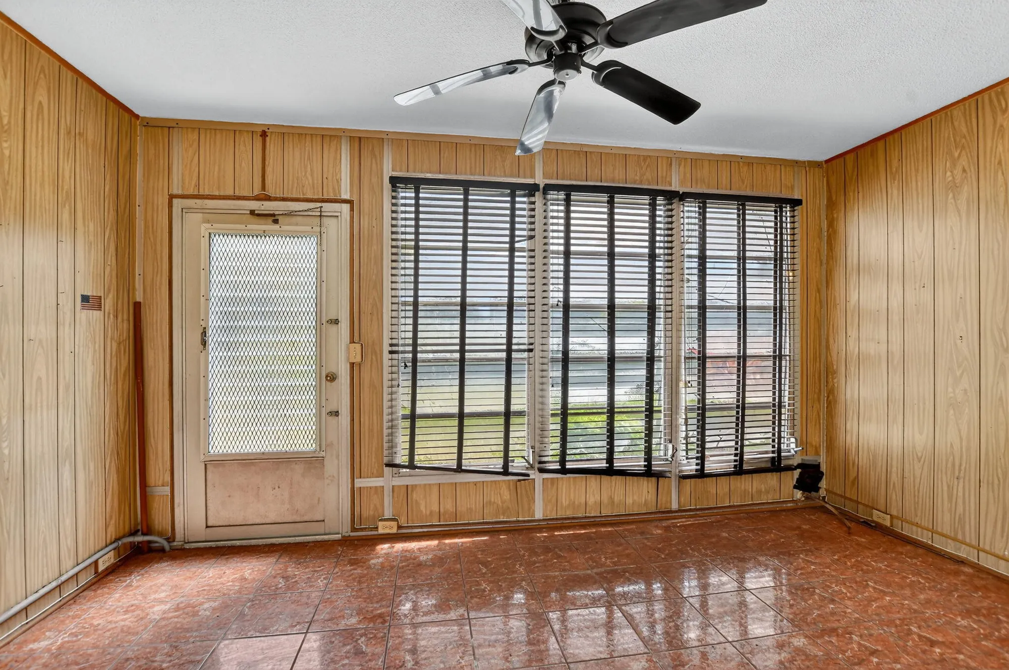 Property Slideshow image 6 of 18 | 1018 harwood c, Deerfield Beach, FL, 33442