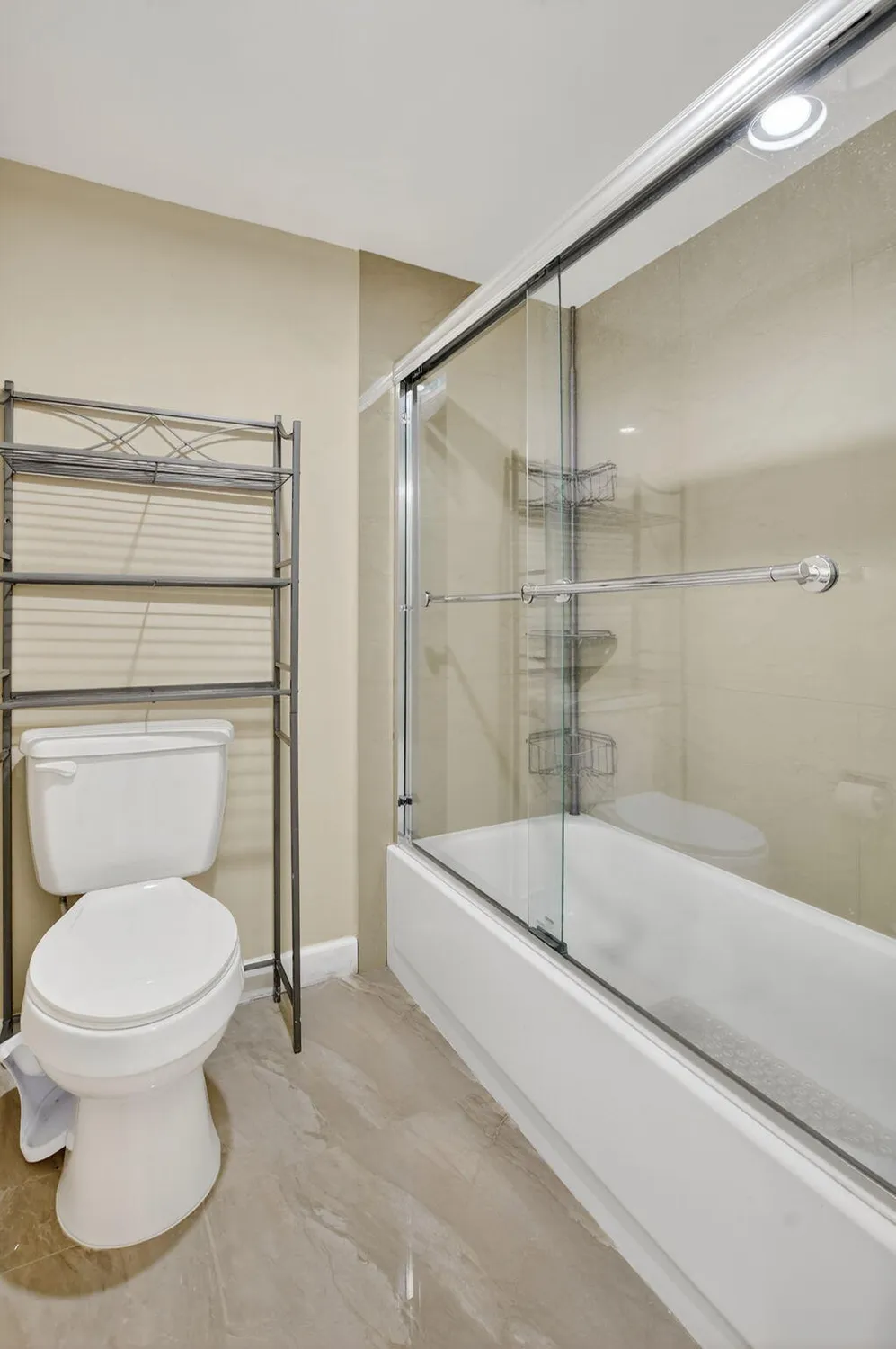 Property Slideshow image 19 of 34 | 9268 vista del lago apt 26d, Boca Raton, FL, 33428