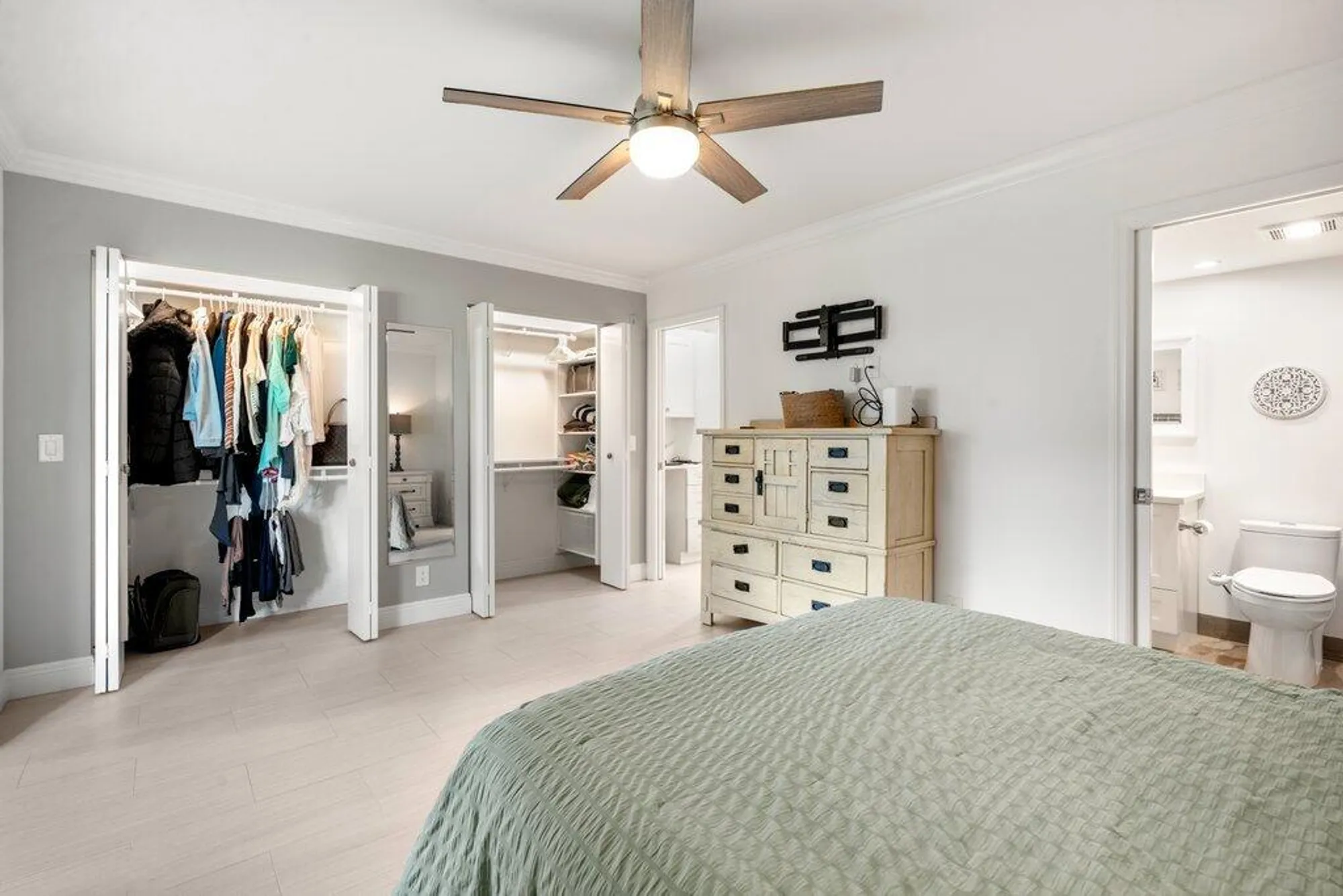 Property Slideshow image 17 of 22 | 10 farnham a # 10, Deerfield Beach, FL, 33442