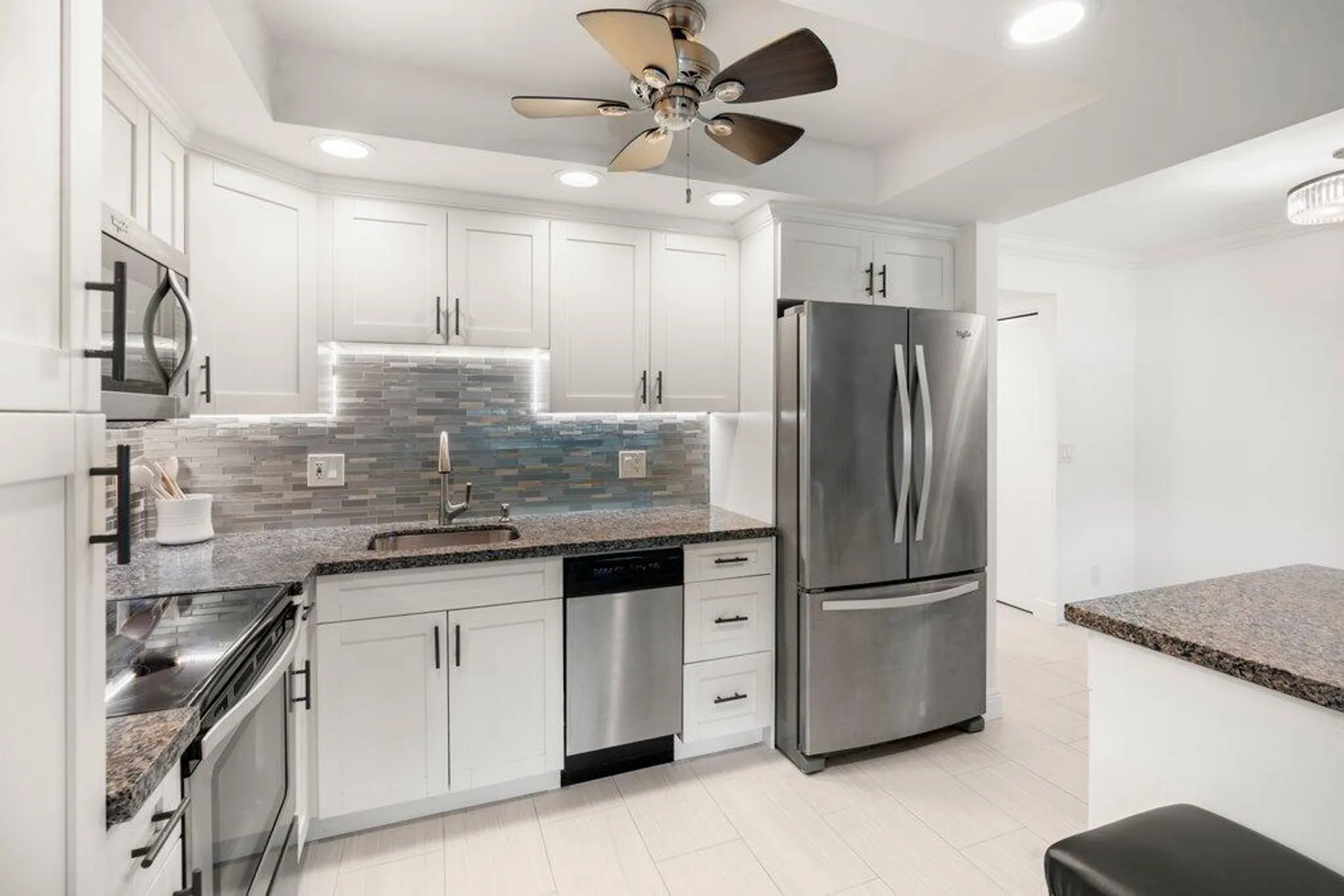 Property Slideshow image 3 of 22 | 10 farnham a # 10, Deerfield Beach, FL, 33442