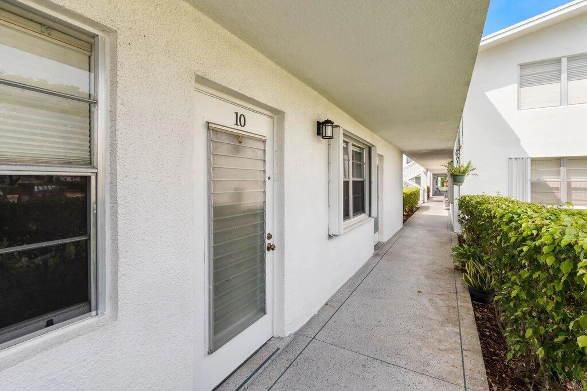 Property Slideshow image 20 of 22 | 10 farnham a # 10, Deerfield Beach, FL, 33442
