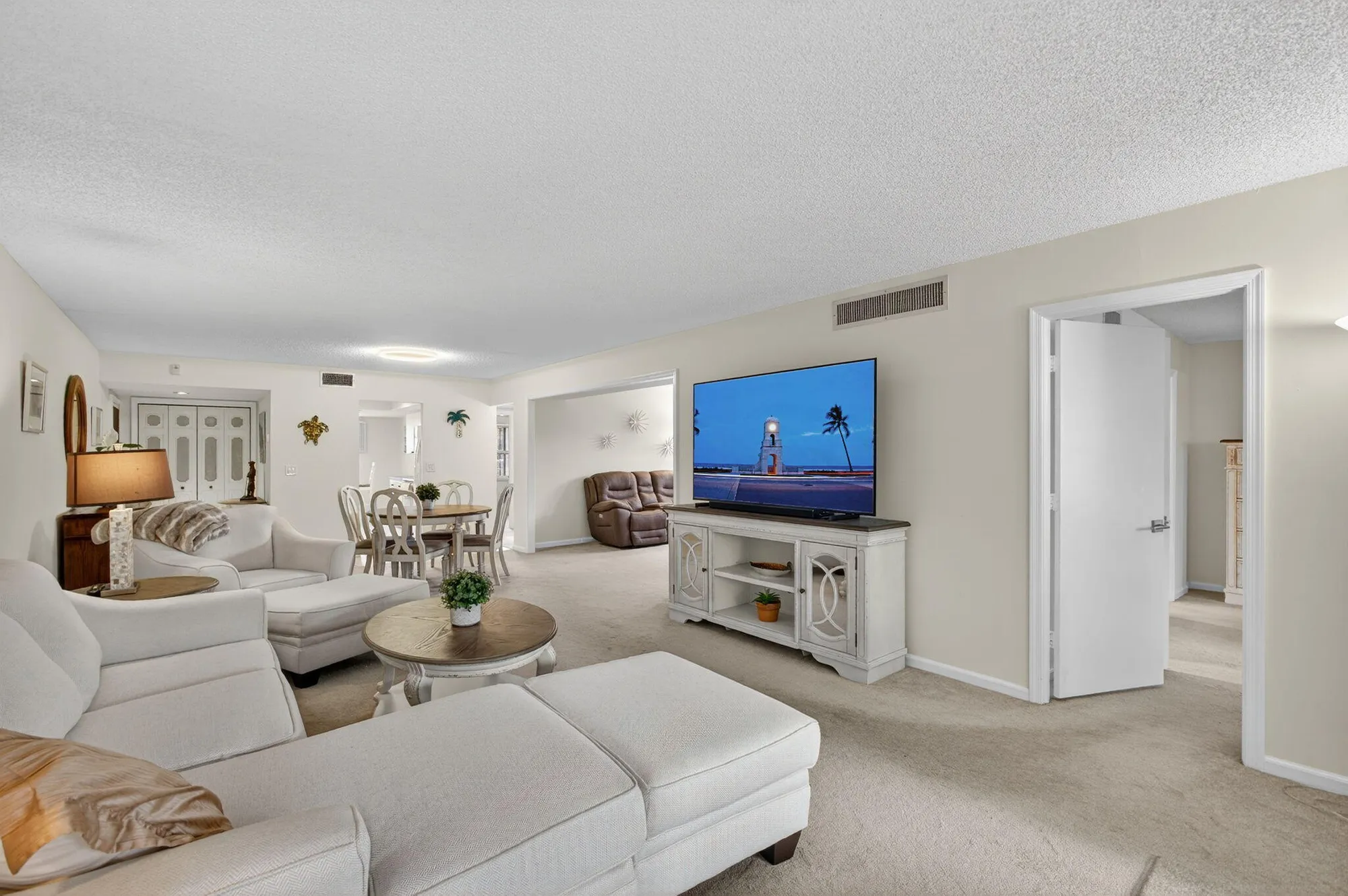 Property Slideshow image 27 of 78 | 1251 sugar sands blvd apt 125, Riviera Beach, FL, 33404