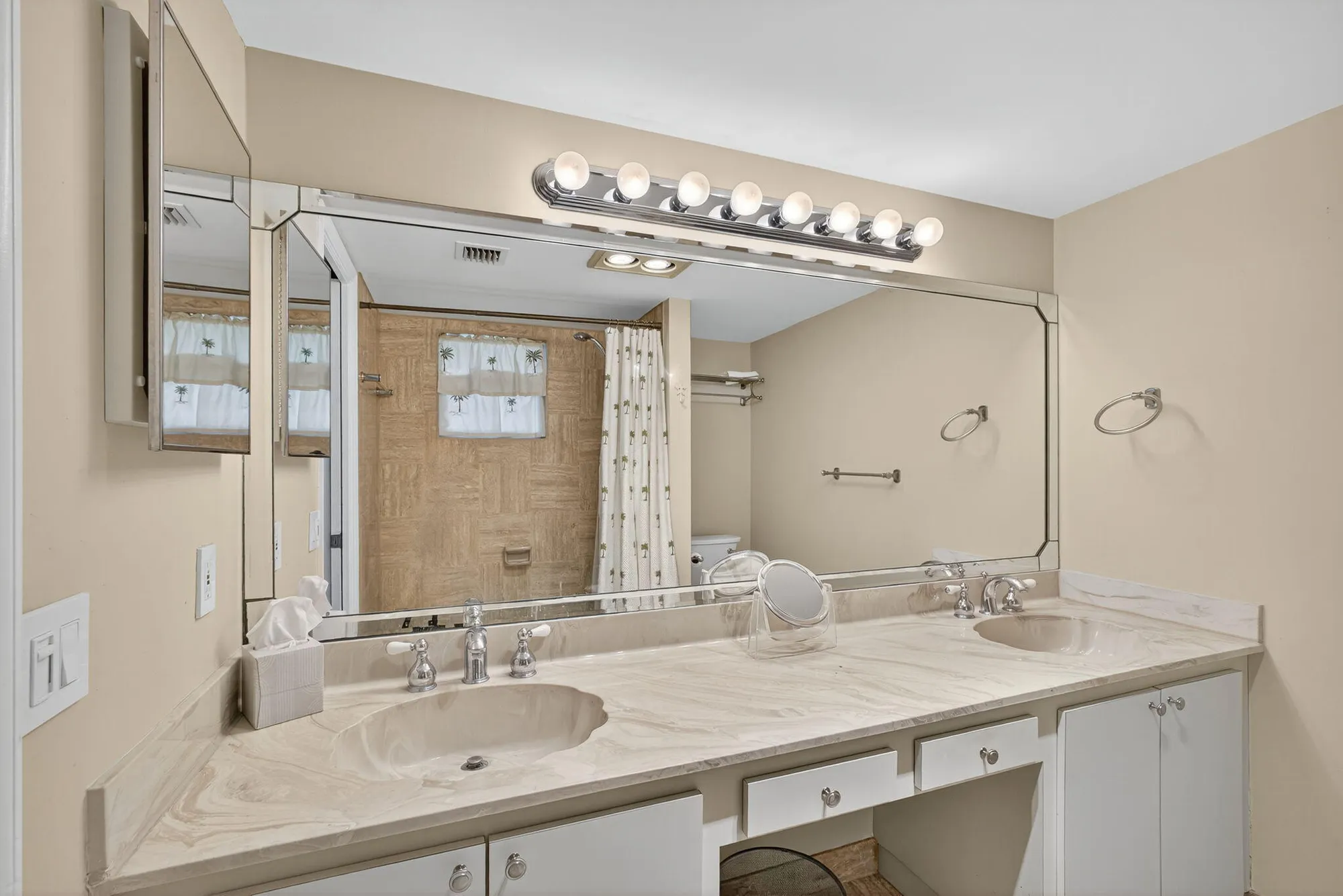 Property Slideshow image 40 of 78 | 1251 sugar sands blvd apt 125, Riviera Beach, FL, 33404