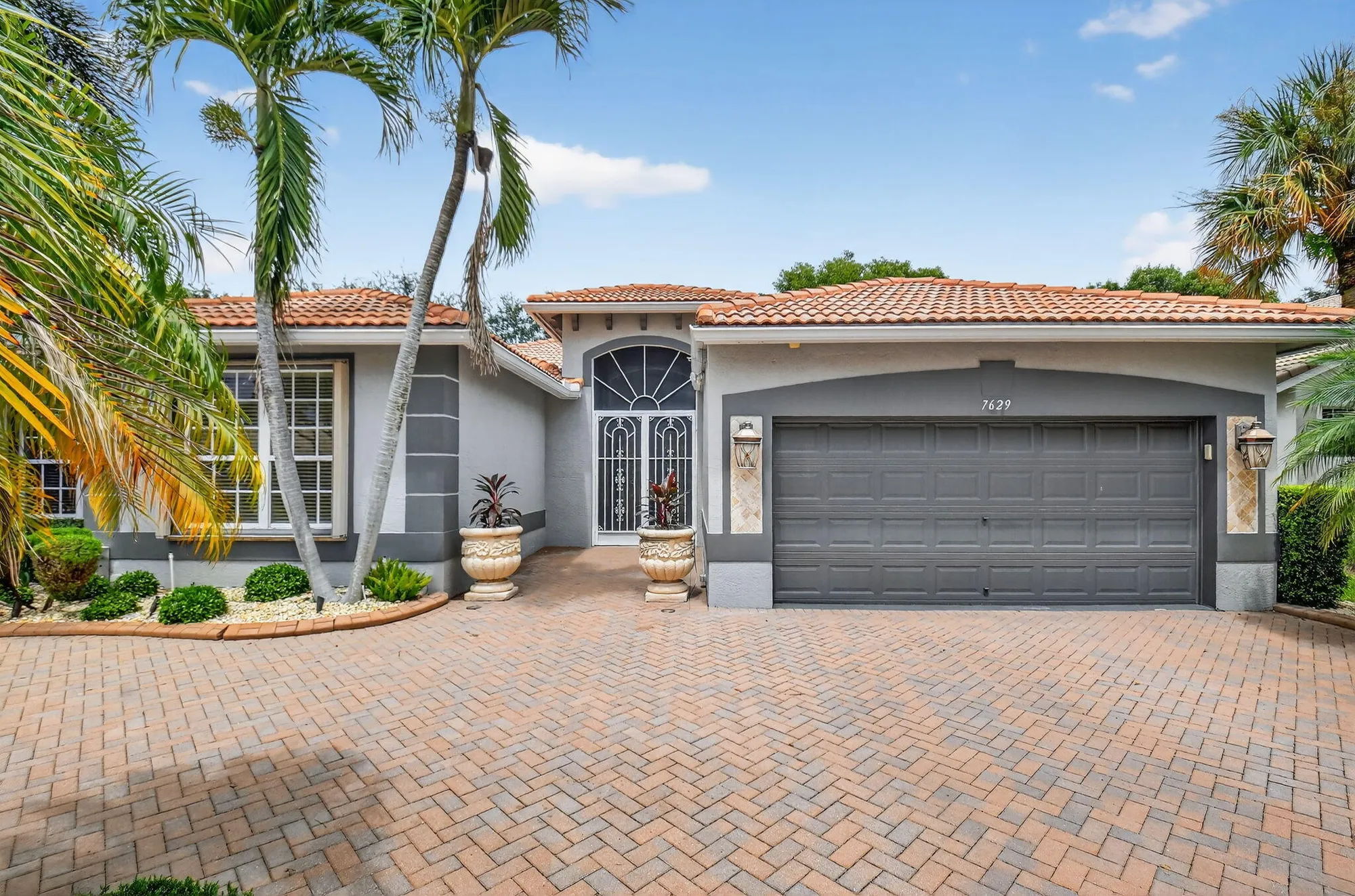 Property Slideshow image 2 of 76 | 7629 lockhart way, Boynton Beach, FL, 33437