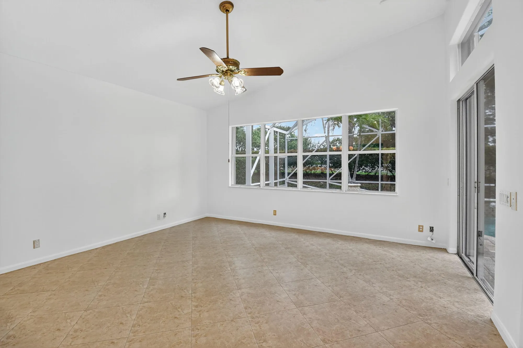 Property Slideshow image 20 of 76 | 7629 lockhart way, Boynton Beach, FL, 33437