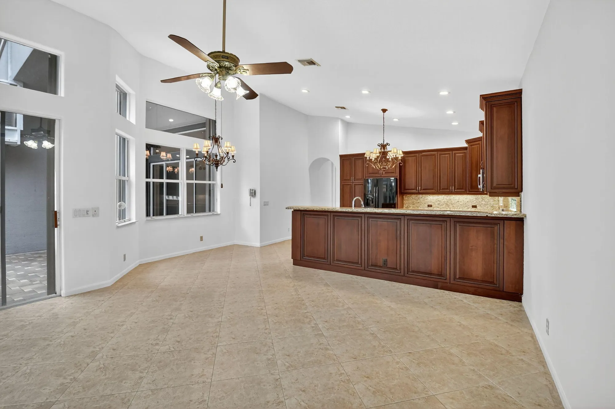 Property Slideshow image 21 of 76 | 7629 lockhart way, Boynton Beach, FL, 33437