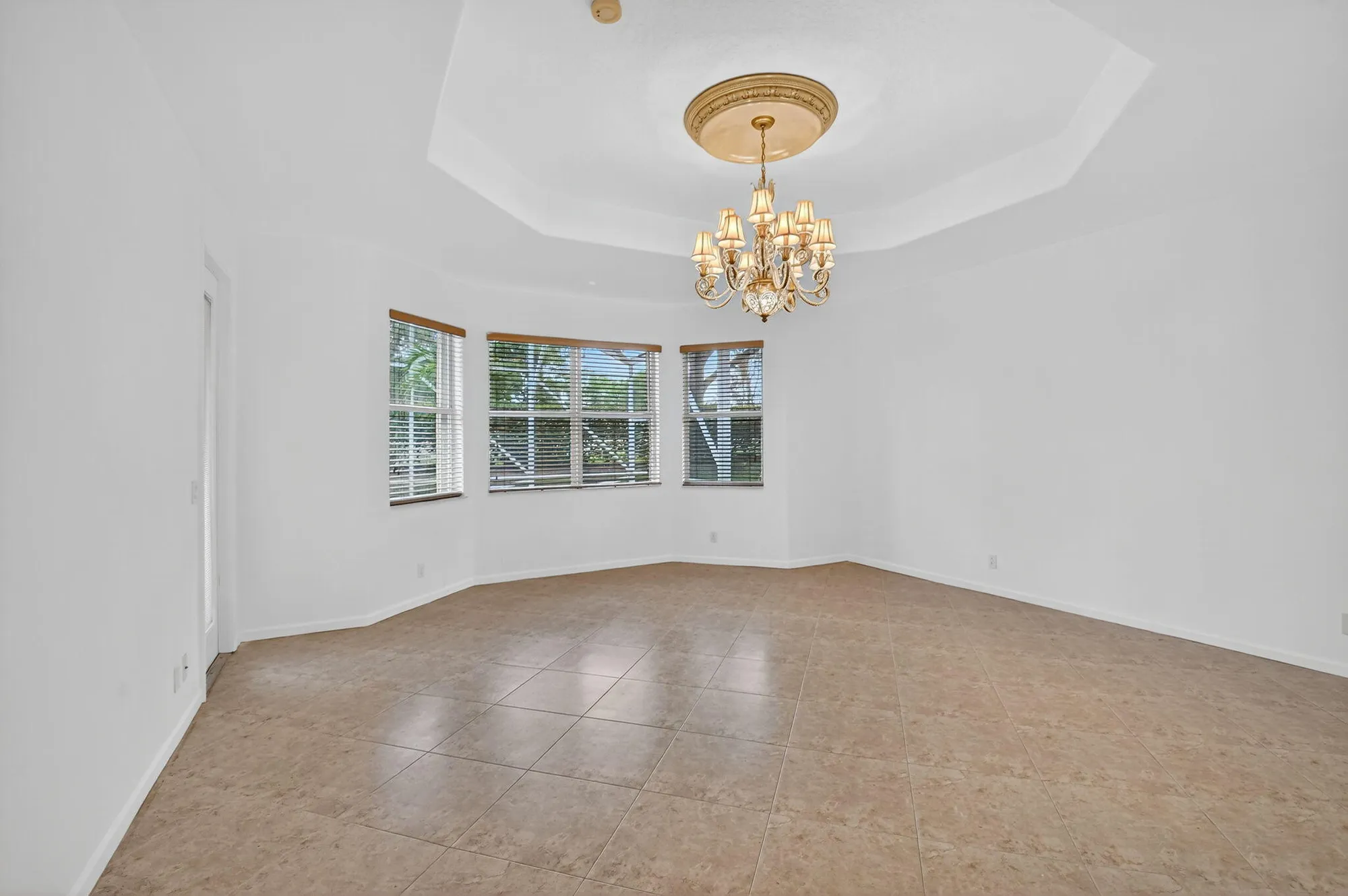 Property Slideshow image 26 of 76 | 7629 lockhart way, Boynton Beach, FL, 33437