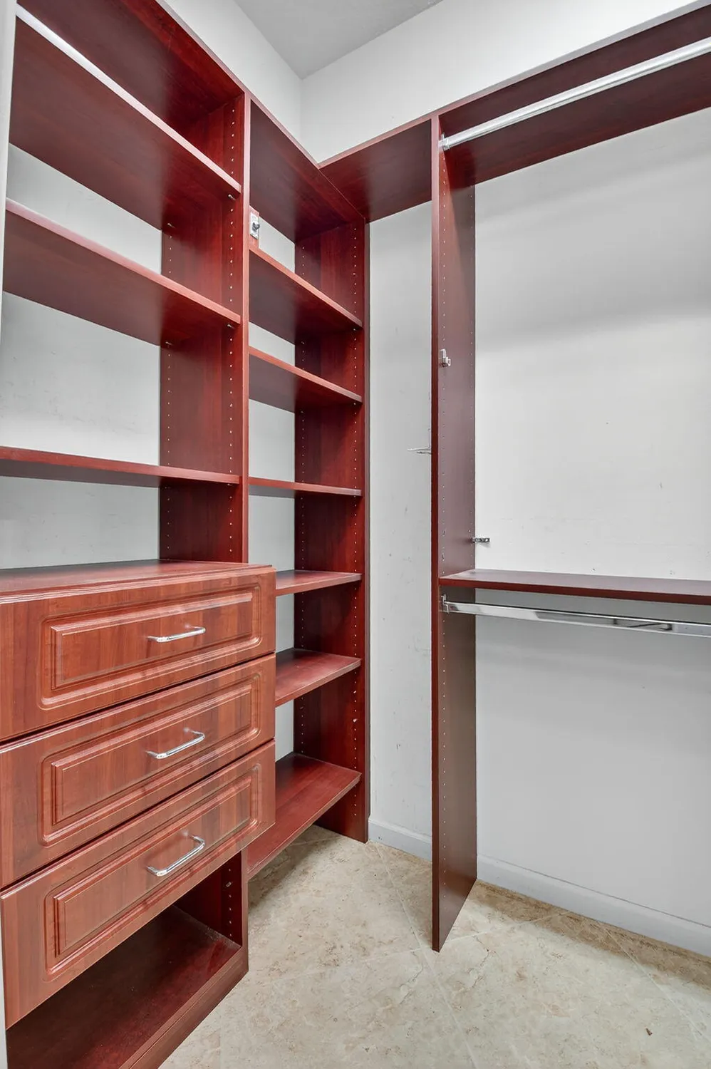 Property Slideshow image 31 of 76 | 7629 lockhart way, Boynton Beach, FL, 33437