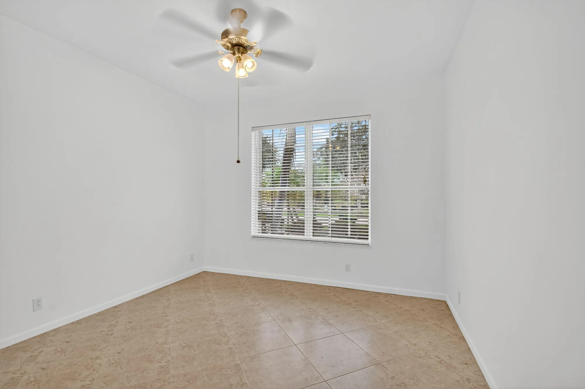 Property Slideshow image 40 of 76 | 7629 lockhart way, Boynton Beach, FL, 33437