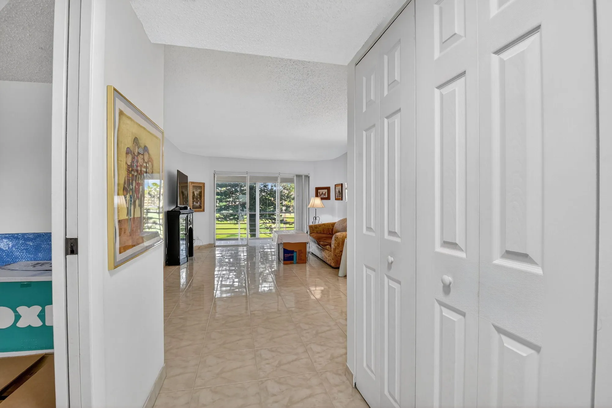 Property Slideshow image 12 of 46 | 3810 via poinciana apt 206, Lake Worth, FL, 33467