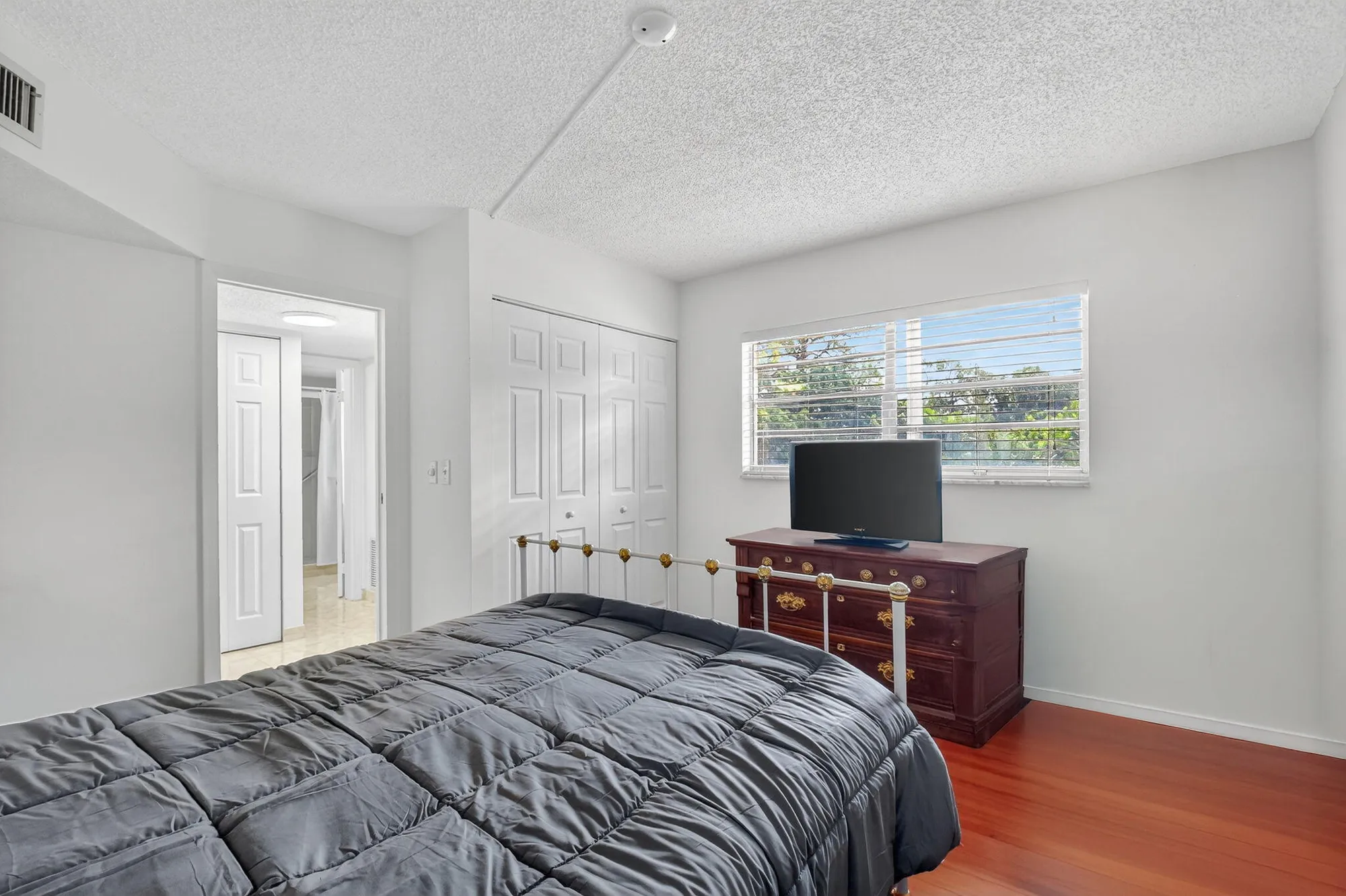 Property Slideshow image 27 of 46 | 3810 via poinciana apt 206, Lake Worth, FL, 33467