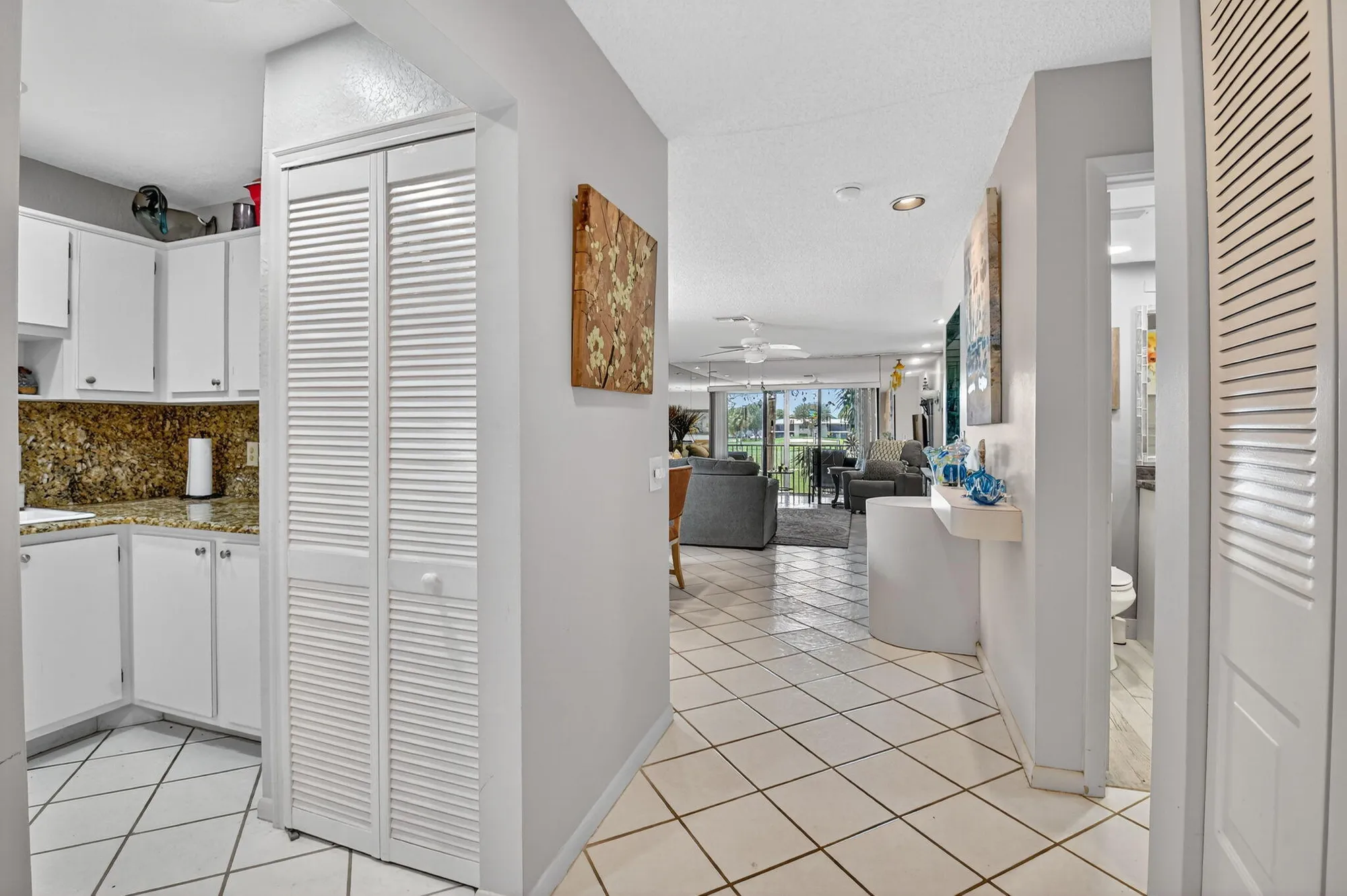 Property Slideshow image 5 of 72 | 7 southport ln b, Boynton Beach, FL, 33436