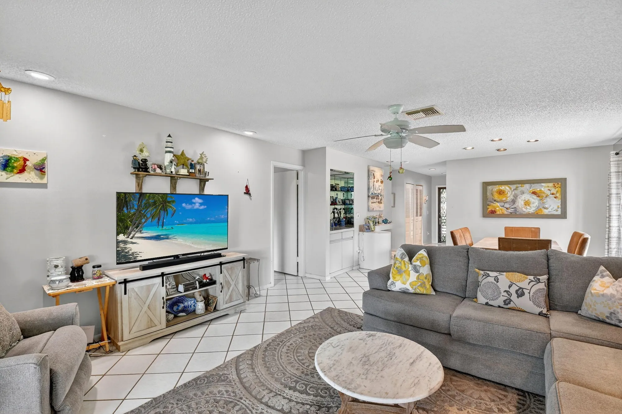Property Slideshow image 12 of 72 | 7 southport ln b, Boynton Beach, FL, 33436
