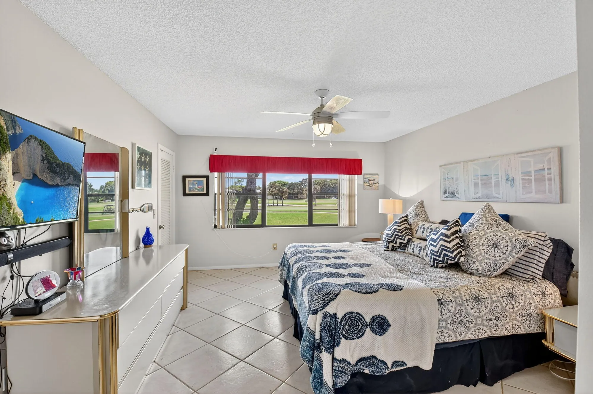 Property Slideshow image 18 of 72 | 7 southport ln b, Boynton Beach, FL, 33436