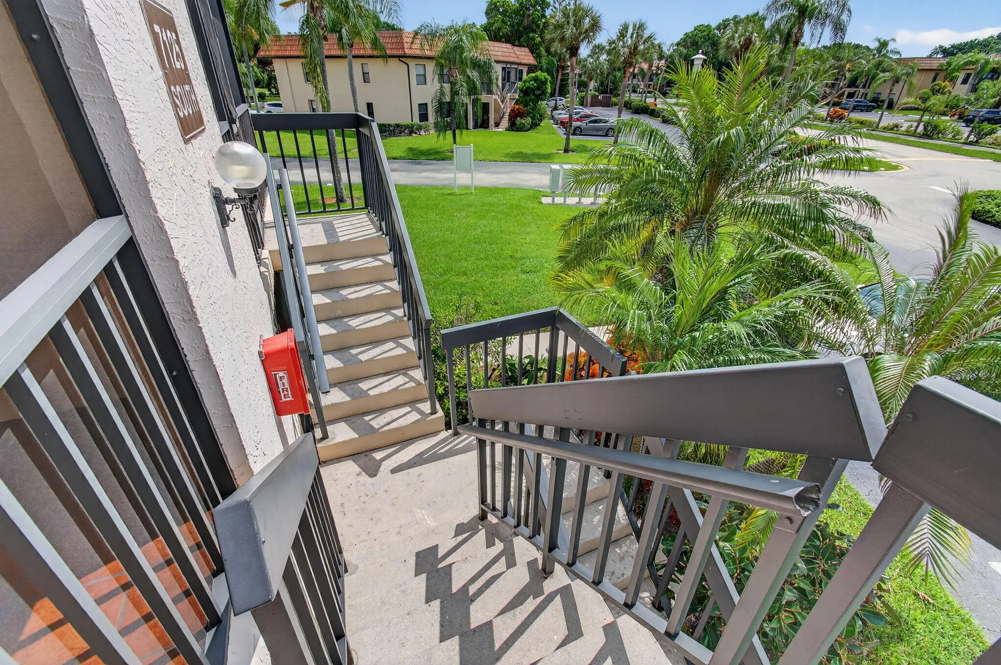 Property Slideshow image 13 of 46 | 7125 golf colony ct apt 202, Lake Worth, FL, 33467