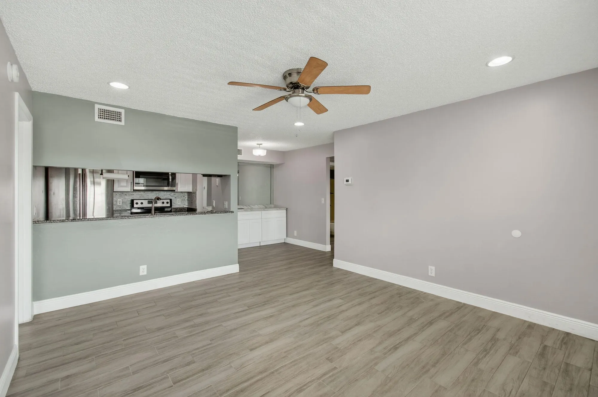 Property Slideshow image 7 of 46 | 7125 golf colony ct apt 202, Lake Worth, FL, 33467