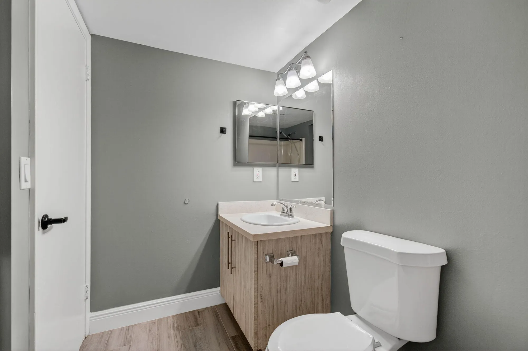 Property Slideshow image 33 of 46 | 7125 golf colony ct apt 202, Lake Worth, FL, 33467