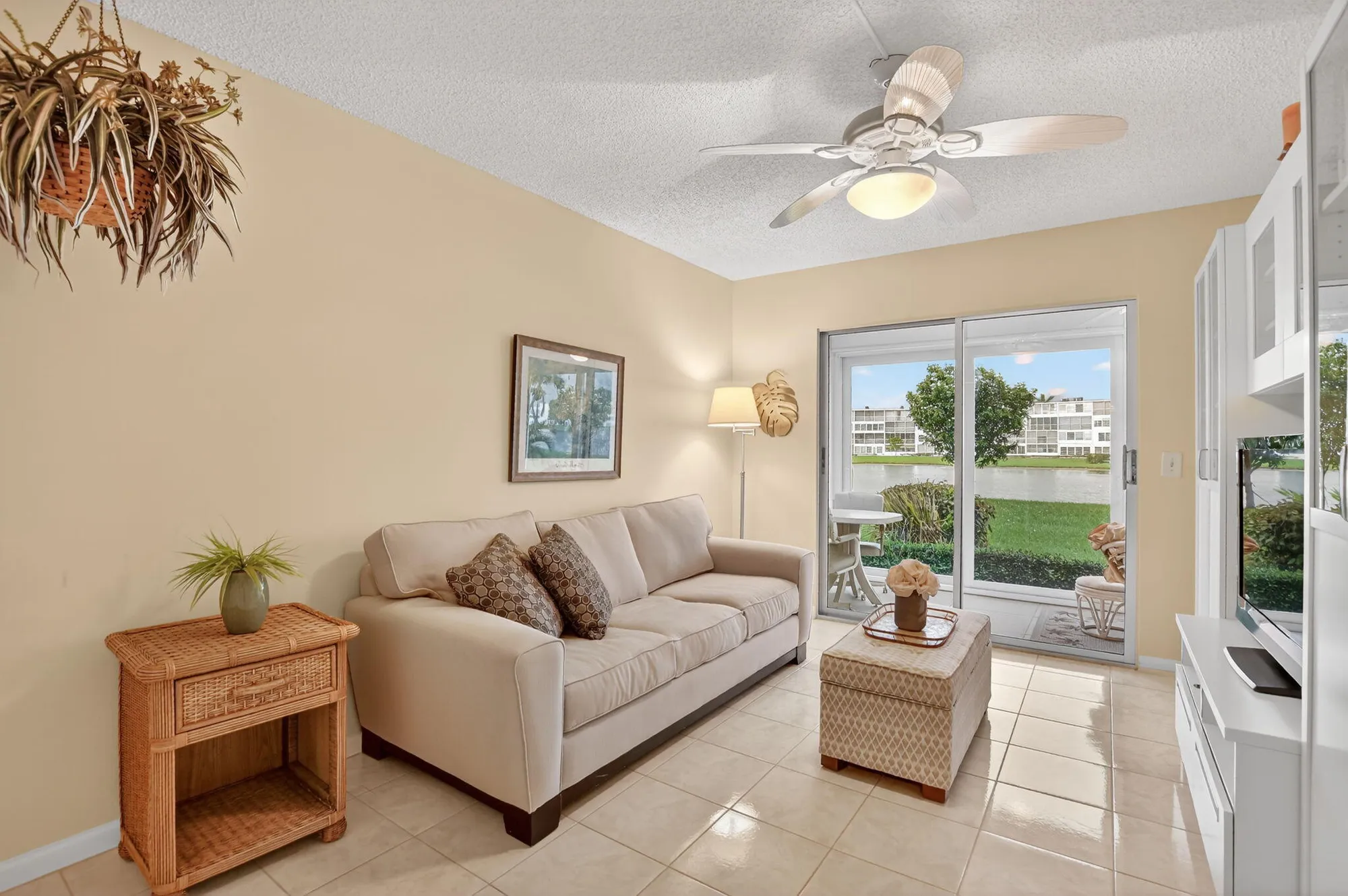 Property Slideshow image 4 of 44 | 1049 wolverton c, Boca Raton, FL, 33434