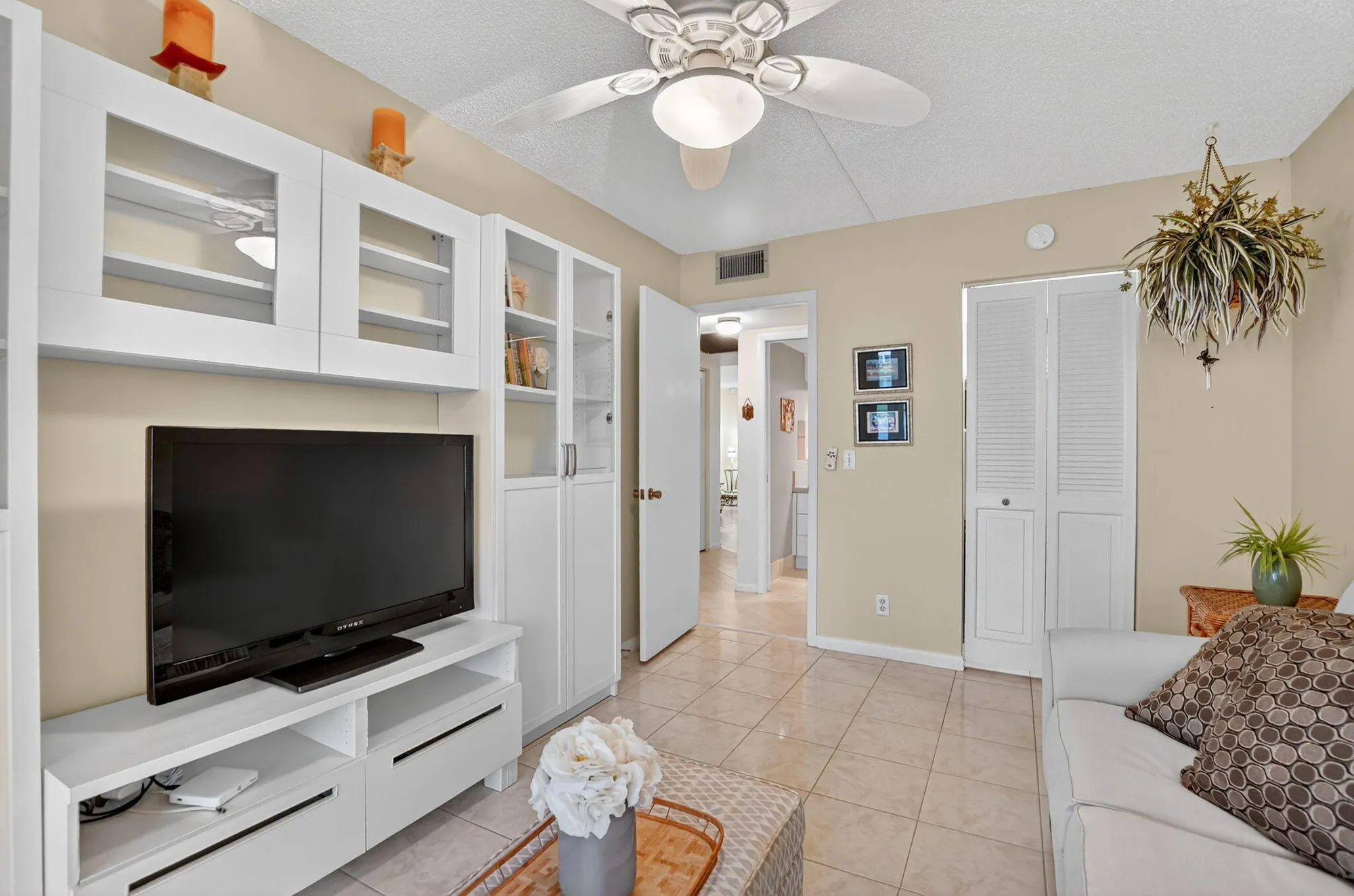 Property Slideshow image 18 of 44 | 1049 wolverton c, Boca Raton, FL, 33434