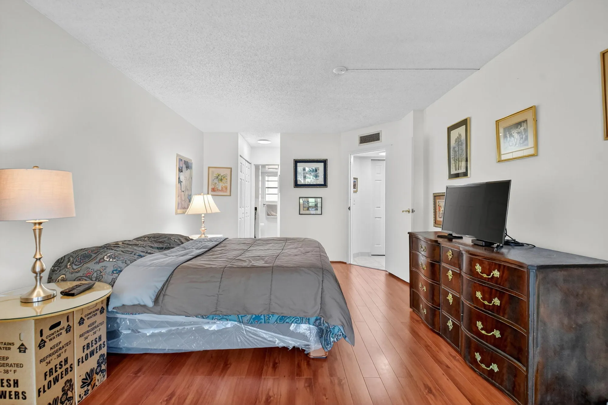 Property Slideshow image 21 of 46 | 3810 via poinciana apt 206, Lake Worth, FL, 33467
