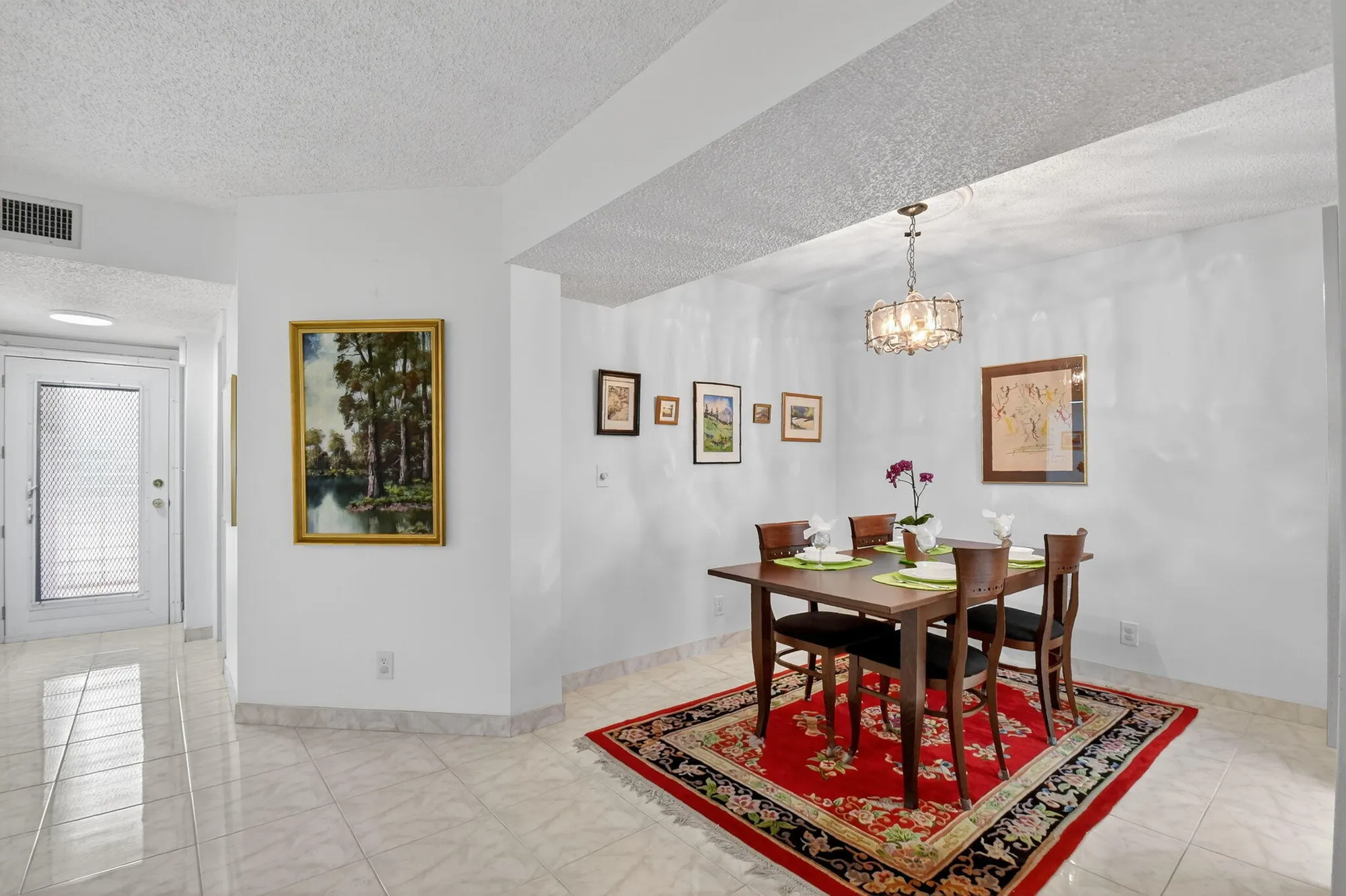 Property Slideshow image 5 of 46 | 3810 via poinciana apt 206, Lake Worth, FL, 33467