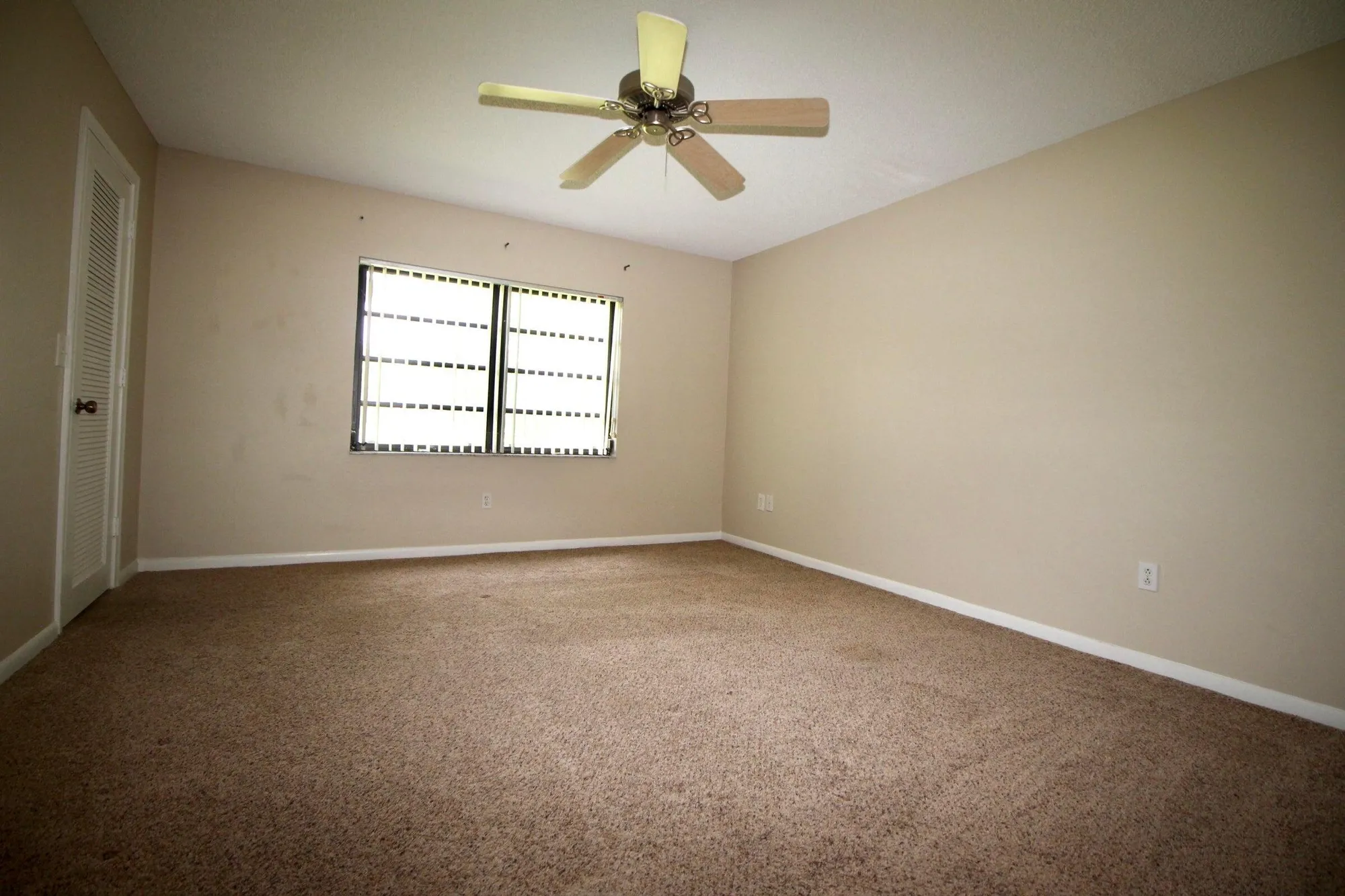 Property Slideshow image 7 of 21 | 21766 cypress dr apt 20a, Boca Raton, FL, 33433