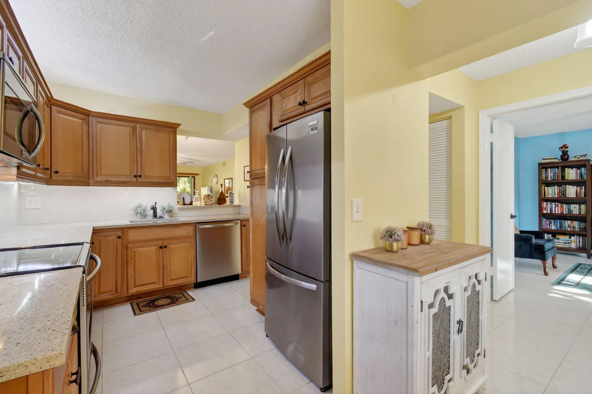 Property Slideshow image 11 of 60 | 10155 mangrove dr apt 101, Boynton Beach, FL, 33437