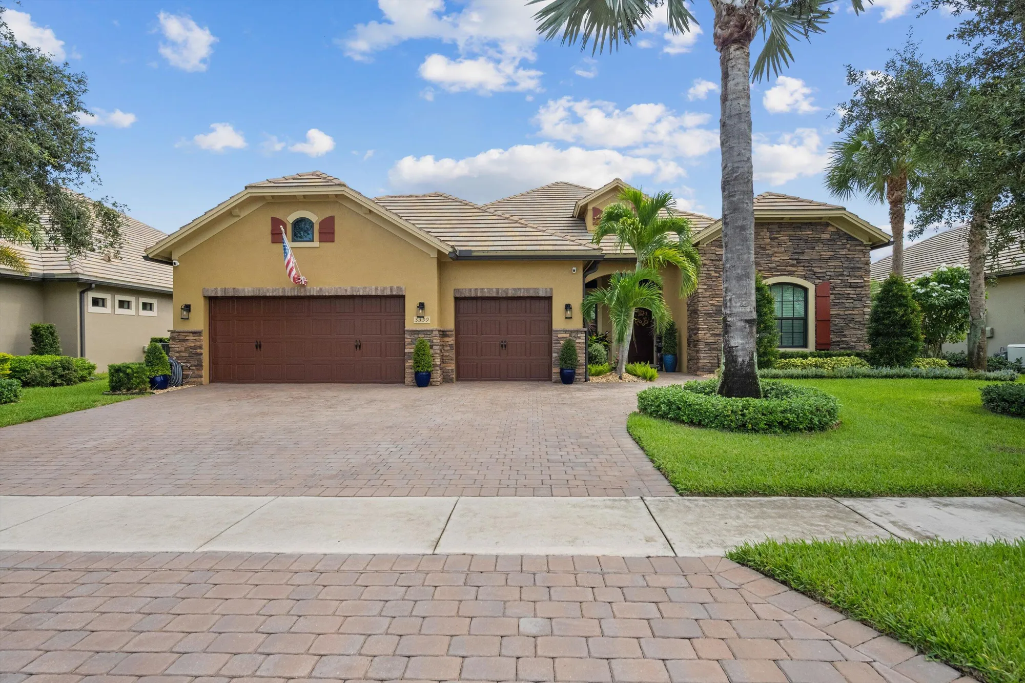 Property Slideshow image 4 of 60 | 3399 siena cir, Wellington, FL, 33414