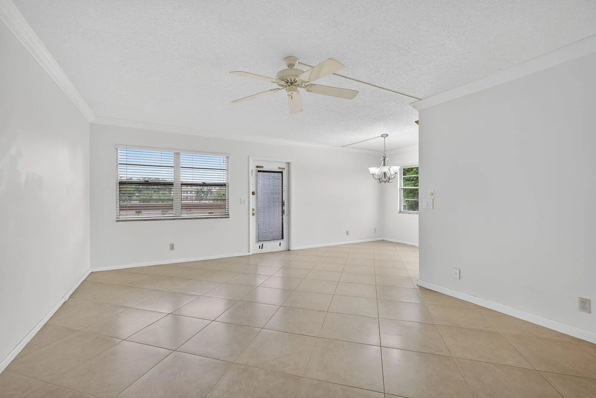 Property Slideshow image 4 of 20 | 2020 cornwall a, Boca Raton, FL, 33434