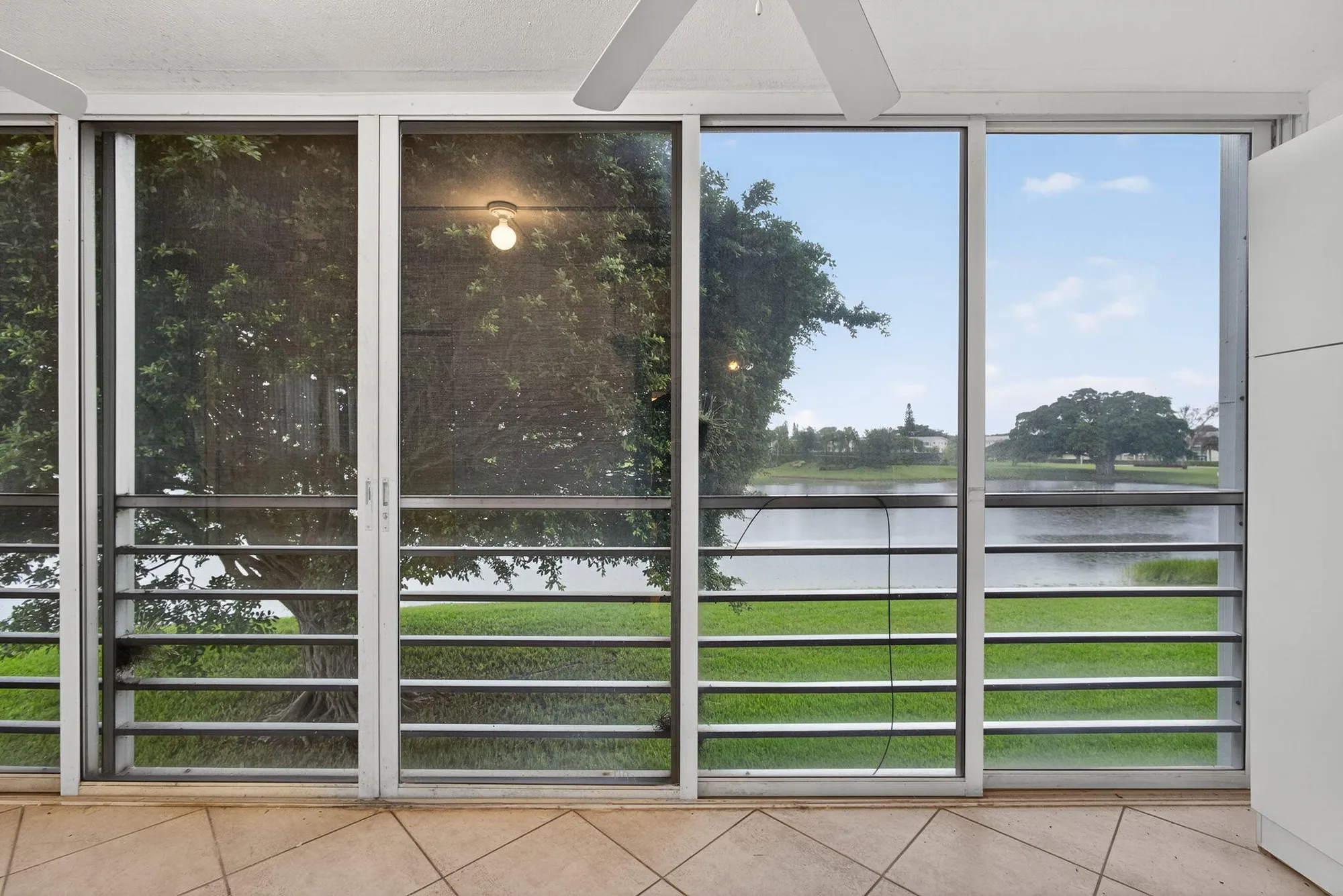 Property Slideshow image 12 of 20 | 2020 cornwall a, Boca Raton, FL, 33434