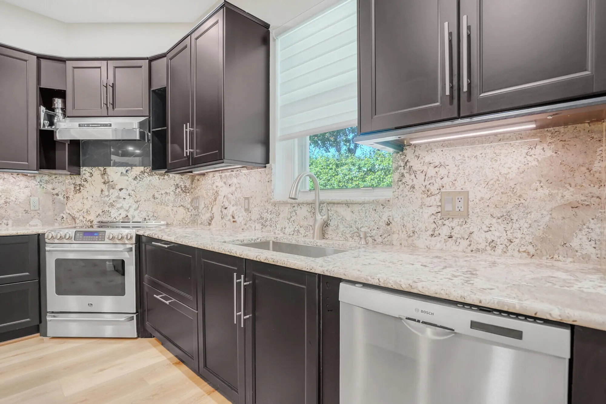 Property Slideshow image 39 of 65 | 6602 jog palm dr, Boynton Beach, FL, 33437