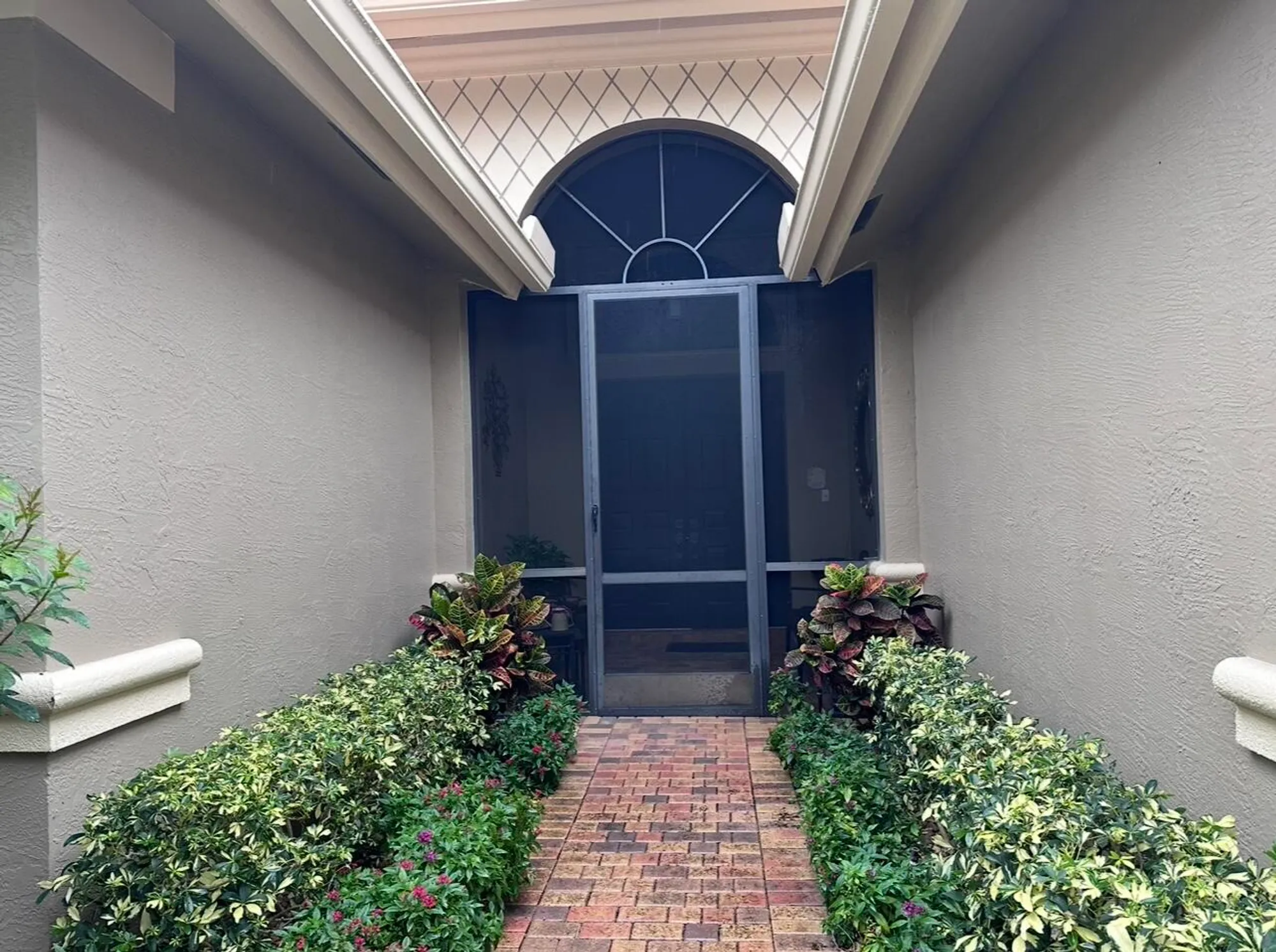 Property Slideshow image 5 of 28 | 8041 via grande, Boynton Beach, FL, 33437