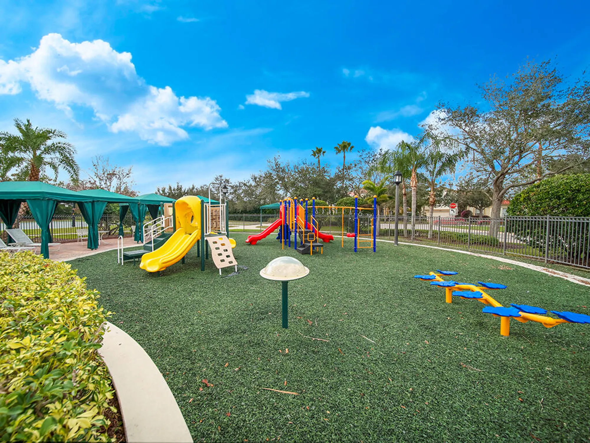 Property Slideshow image 33 of 41 | 11200 sw winding lakes cir, Port Saint Lucie, FL, 34987