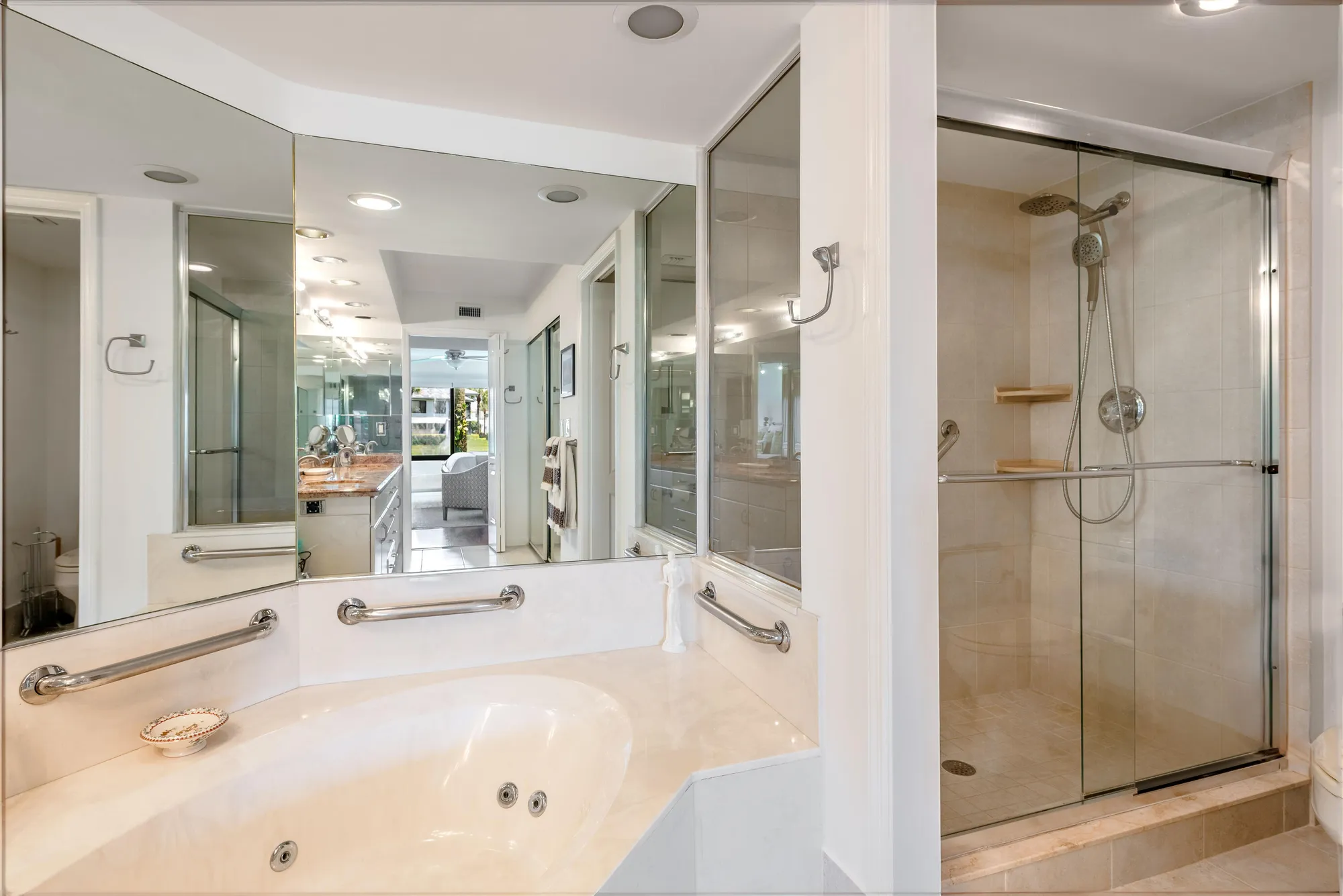 Property Slideshow image 15 of 66 | 15695 loch maree ln 4502, Delray Beach, FL, 33446