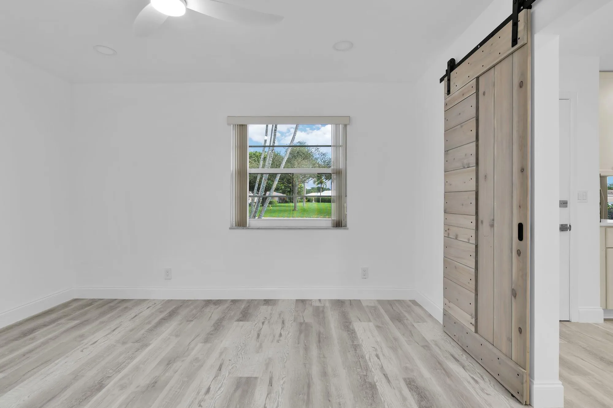 Property Slideshow image 22 of 56 | 8844 belle aire dr # 224, Boca Raton, FL, 33433
