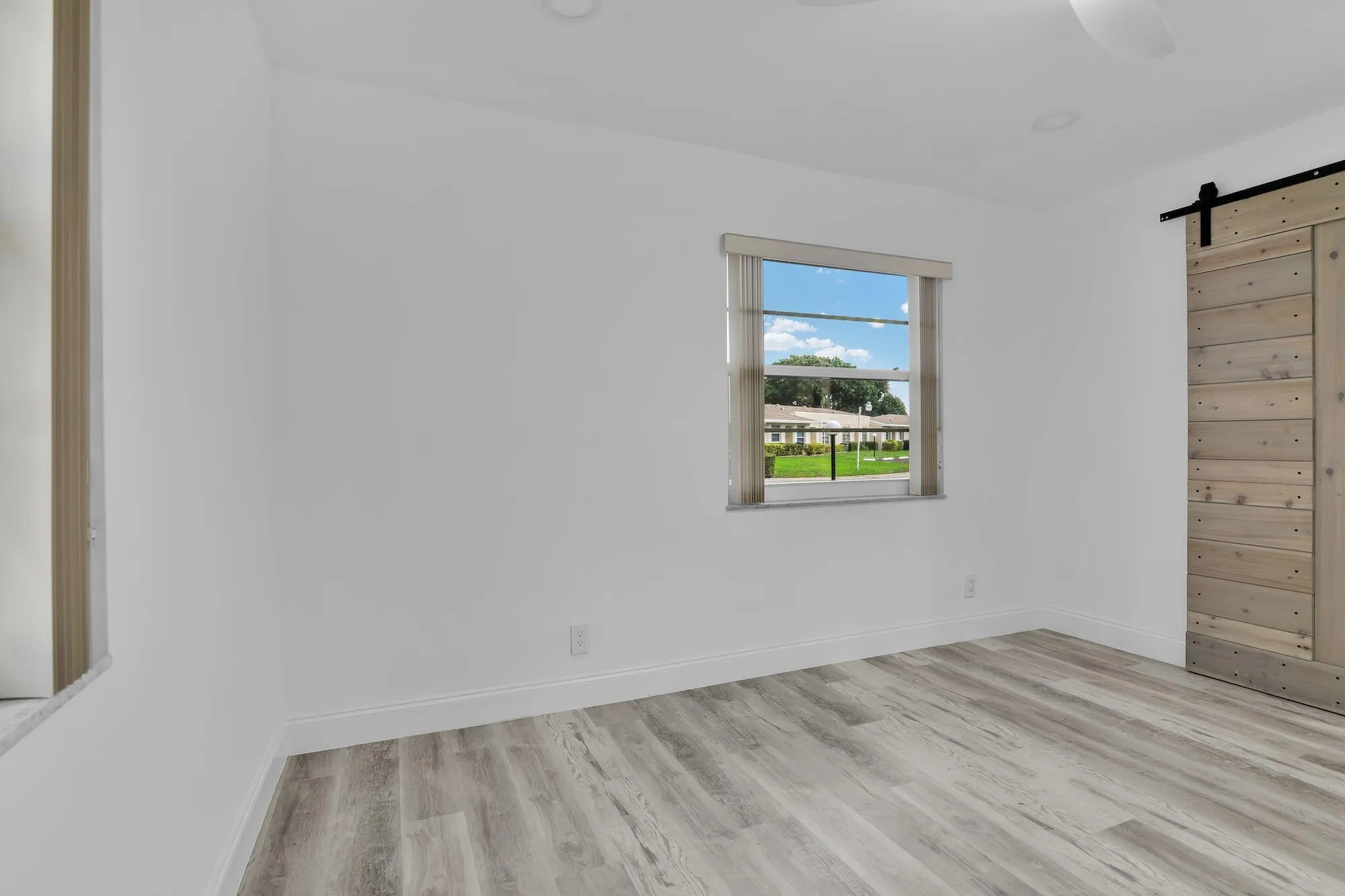 Property Slideshow image 23 of 56 | 8844 belle aire dr # 224, Boca Raton, FL, 33433