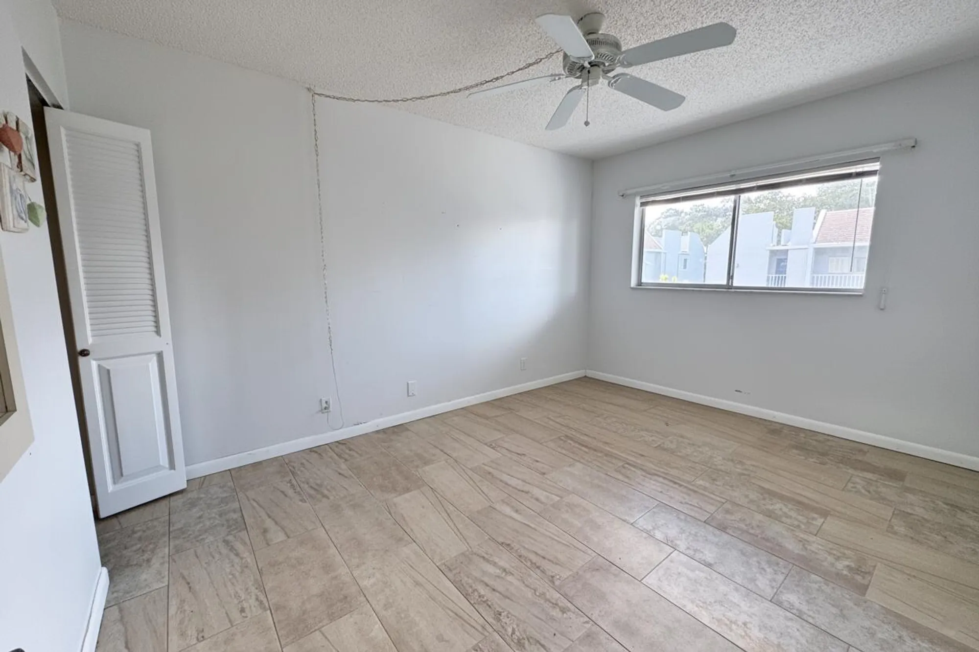 Property Slideshow image 9 of 20 | 2820 sw 22nd ave 2040, Delray Beach, FL, 33445