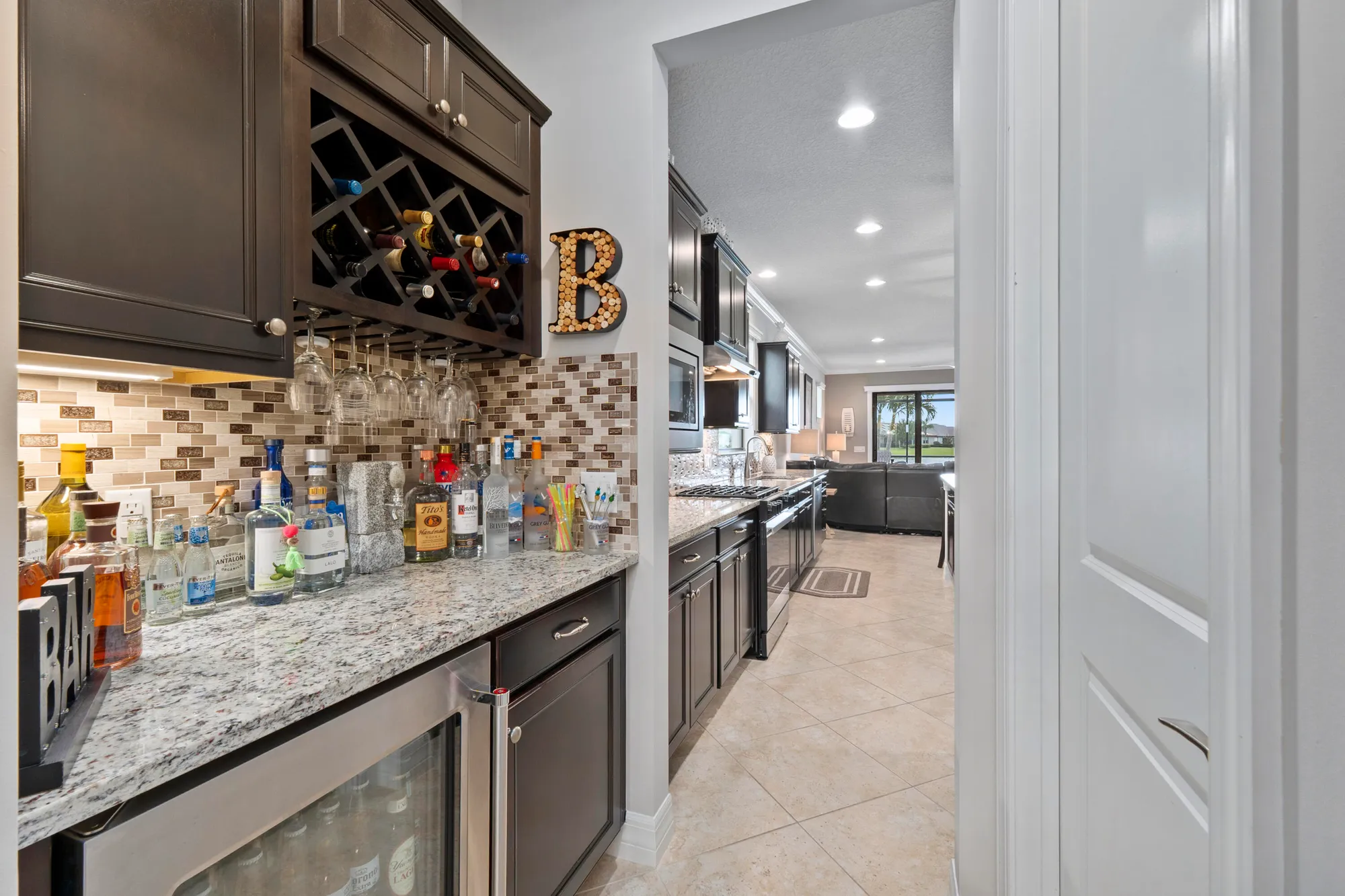 Property Slideshow image 18 of 85 | 336 se courances dr, Port Saint Lucie, FL, 34984