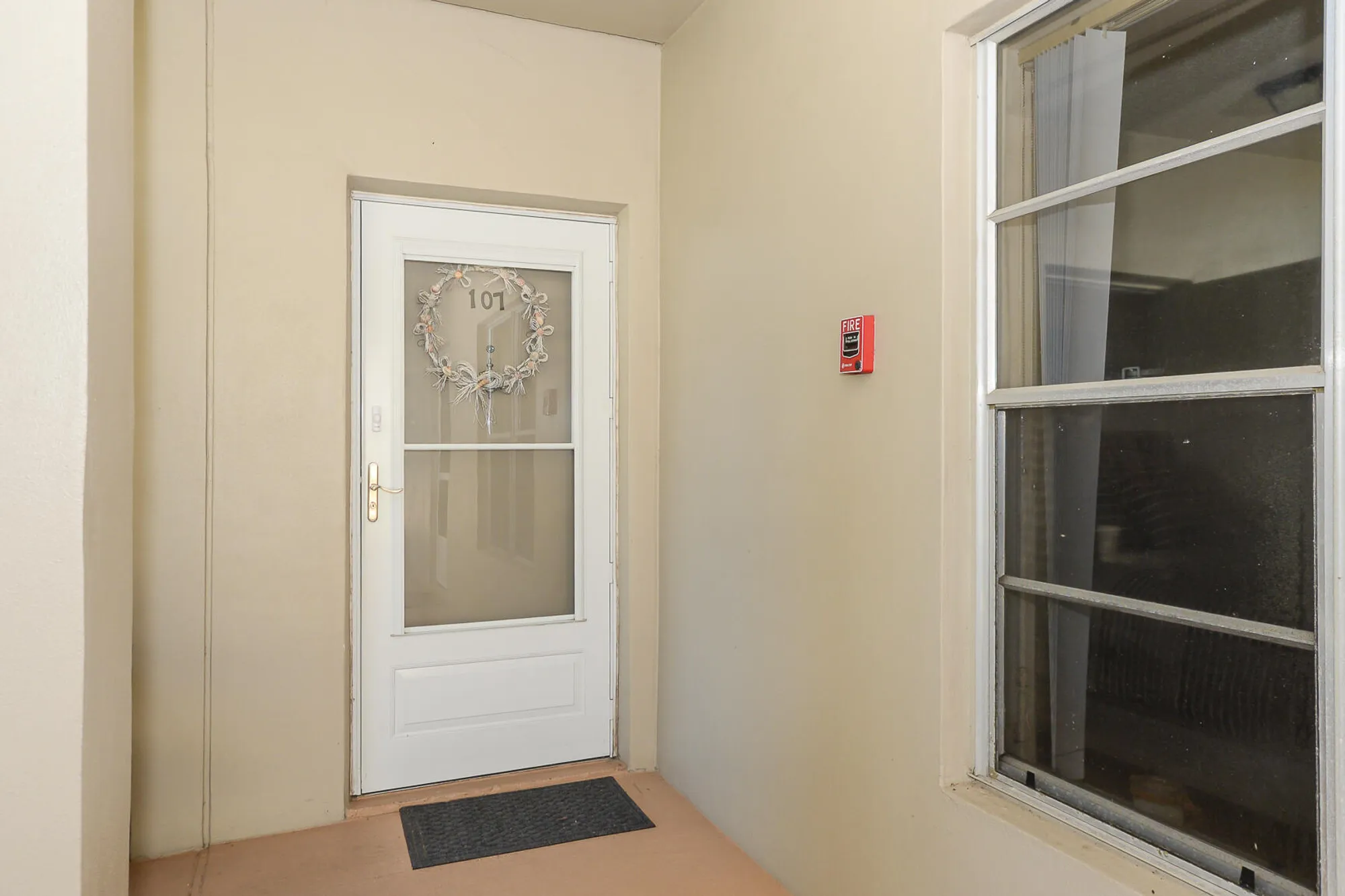 Property Slideshow image 3 of 37 | 18 lake vista trl 107, Port Saint Lucie, FL, 34952