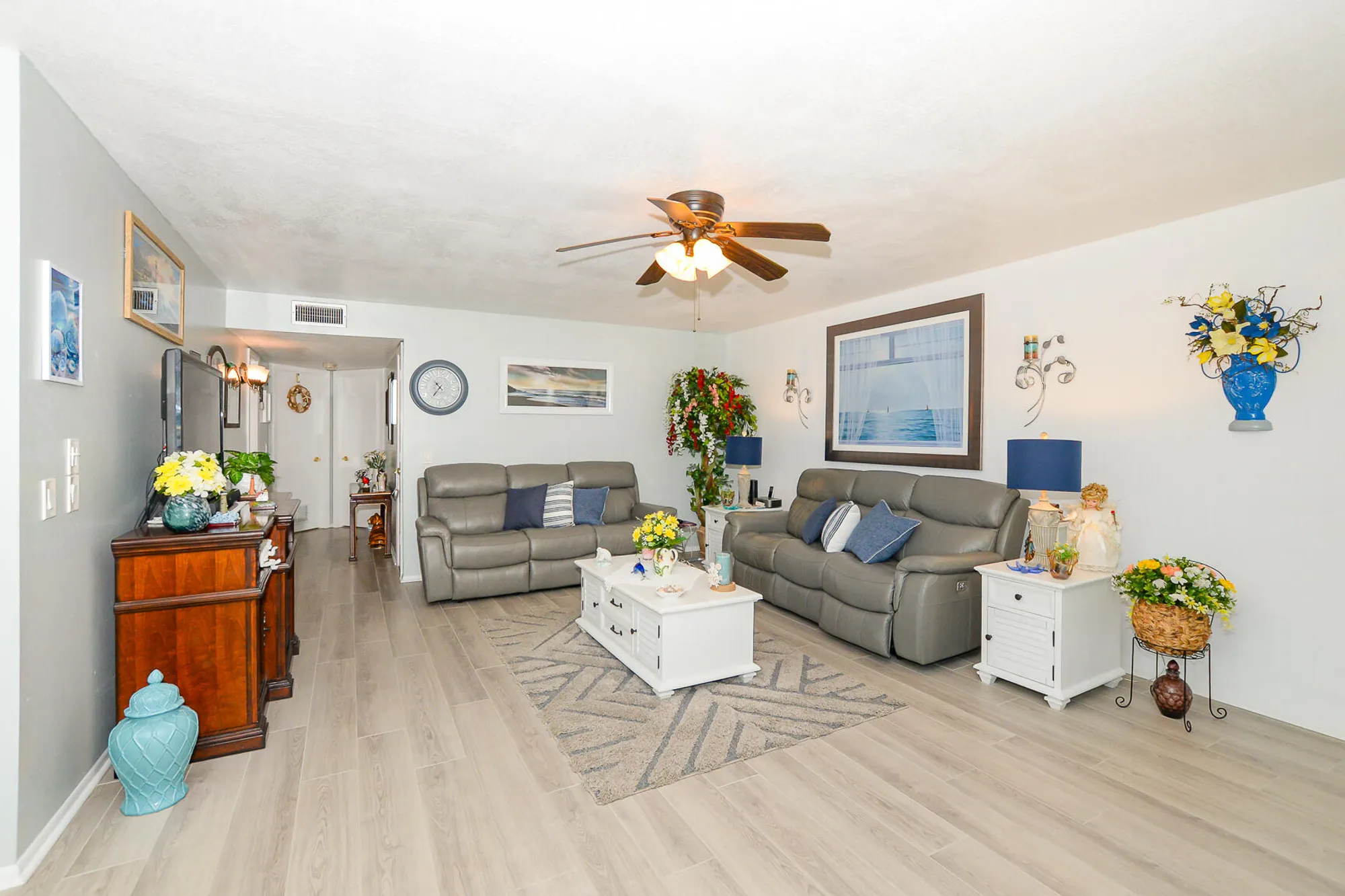 Property Slideshow image 12 of 37 | 18 lake vista trl 107, Port Saint Lucie, FL, 34952