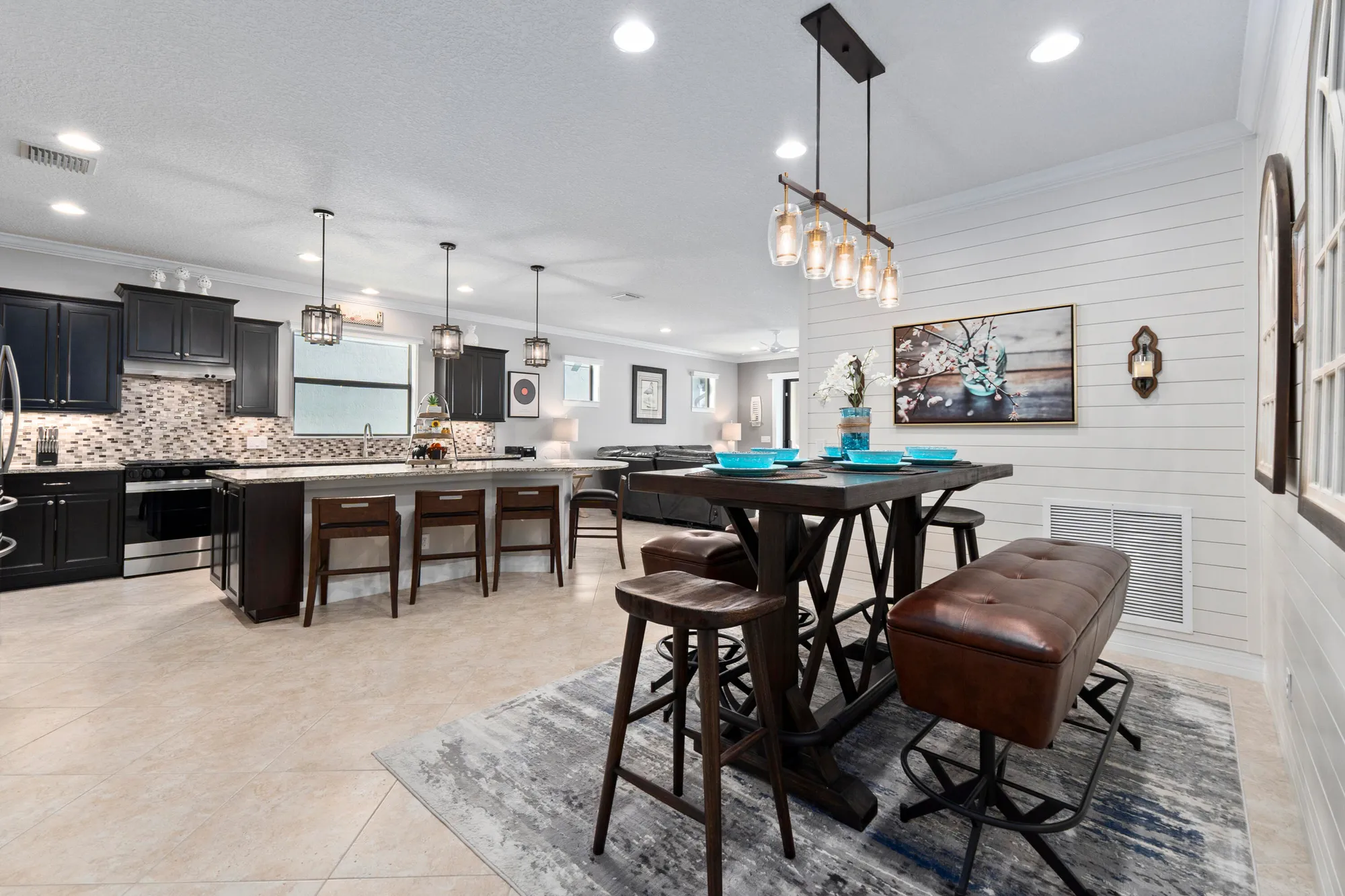 Property Slideshow image 9 of 85 | 336 se courances dr, Port Saint Lucie, FL, 34984