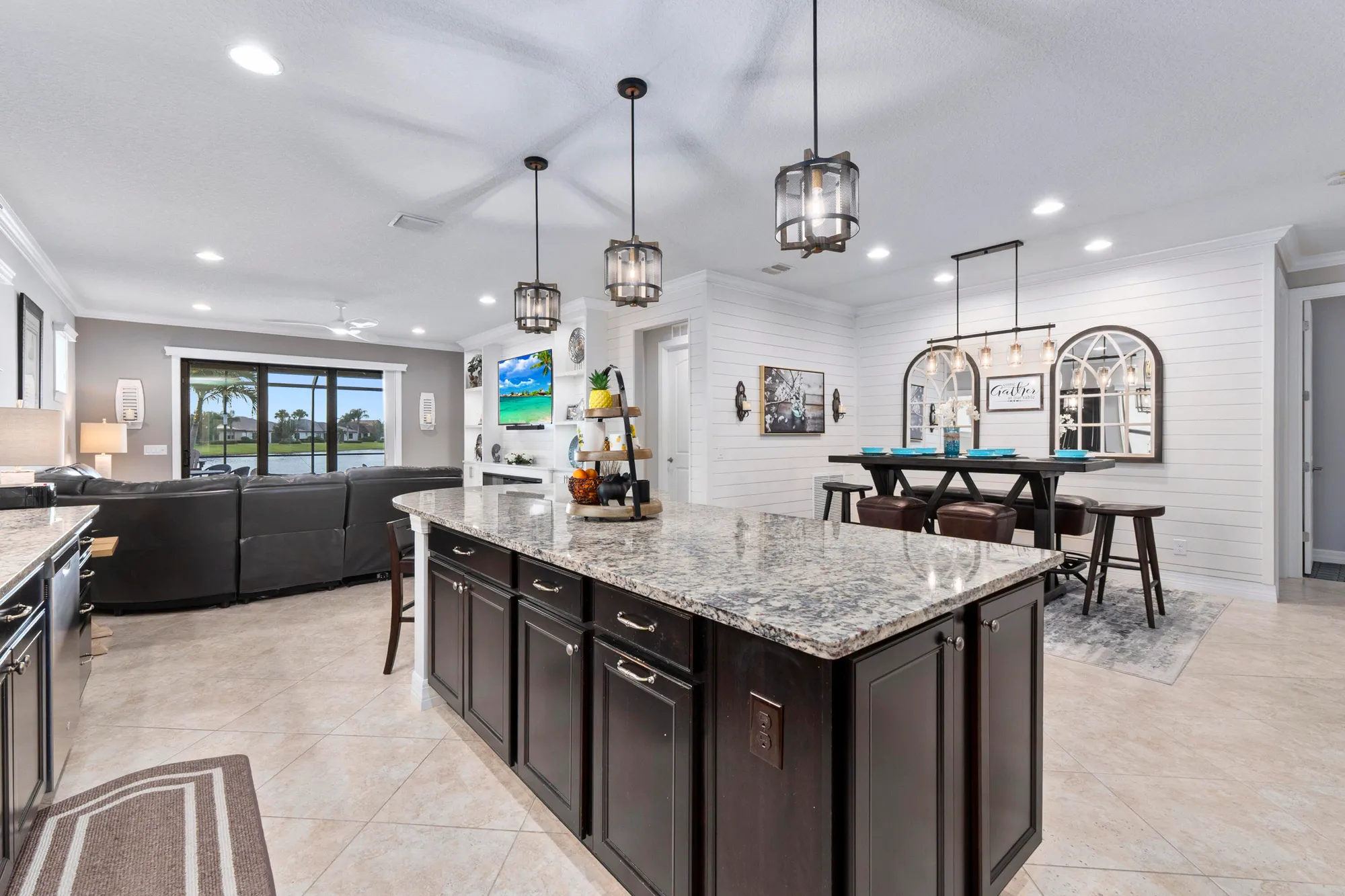 Property Slideshow image 14 of 85 | 336 se courances dr, Port Saint Lucie, FL, 34984