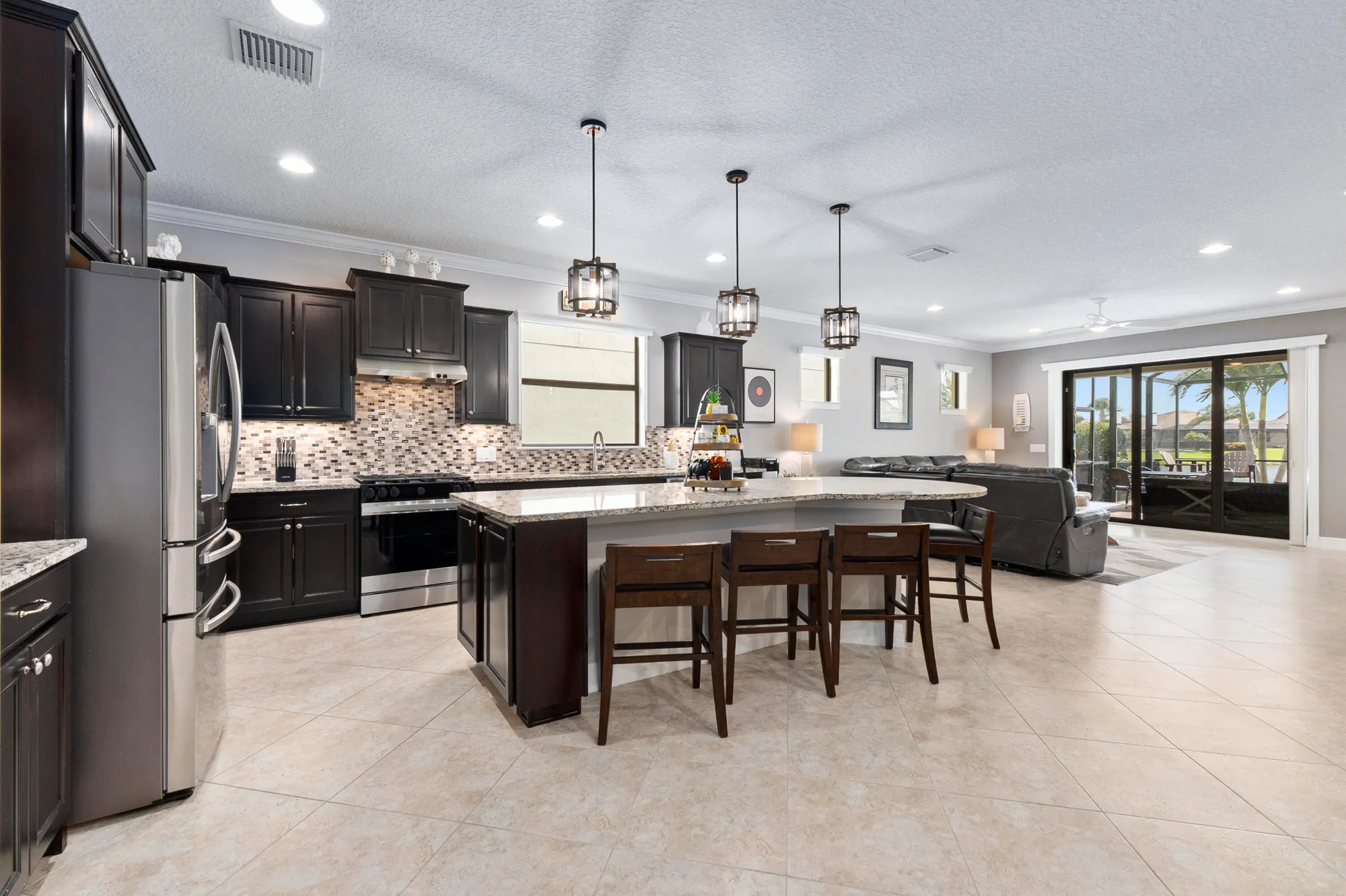 Property Slideshow image 17 of 85 | 336 se courances dr, Port Saint Lucie, FL, 34984